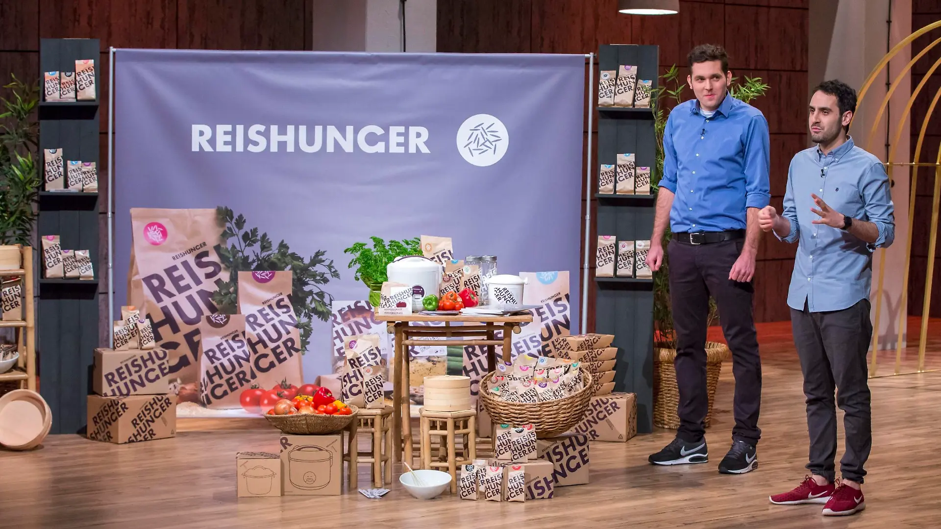 Die "Reishunger"-Gründer Torben Buttjer (l.) und Sohrab Mohammad