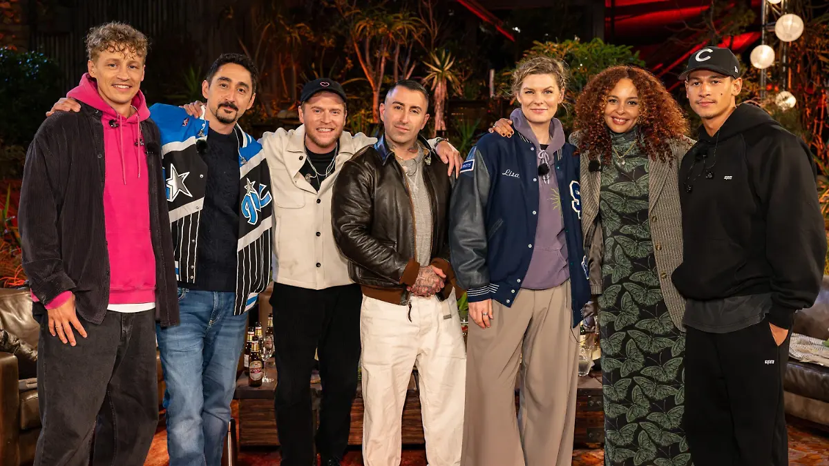 V.l.: Tim Bendzko, Eko Fresh, Johannes Oerding, Sammy Amara, Eva Briegel, Joy Denalane, Emilio
+++ Die Verwendung des sendungsbezogenen Materials ist nur mit dem Hinweis und Verlinkung auf RTL+ gestattet. +++