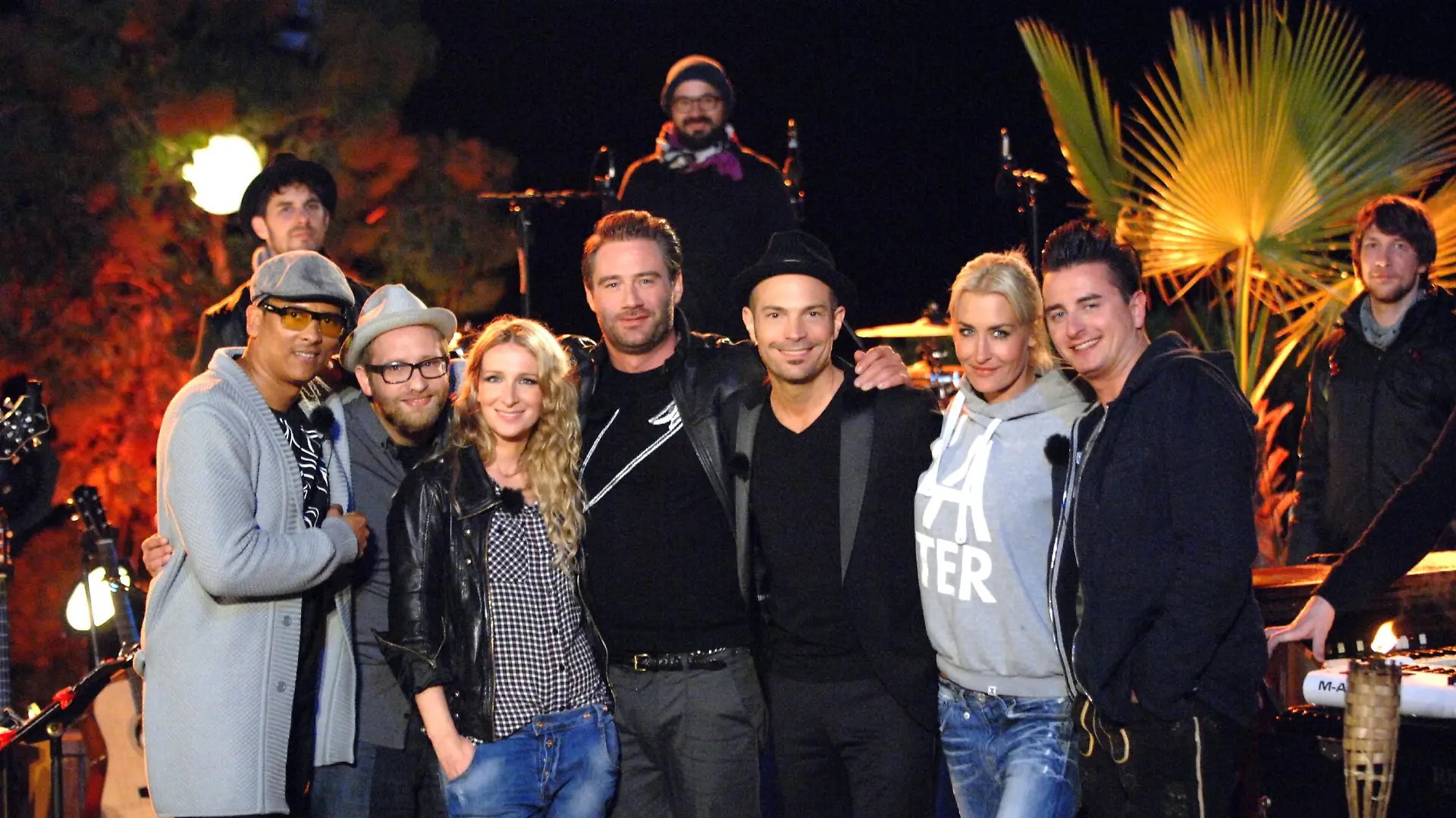 V.l.: Xavier Naidoo, Gregor Meyle, Sandra Nasic, Sasha, Roger Cicero, Sarah Connor, Andreas Gabalier