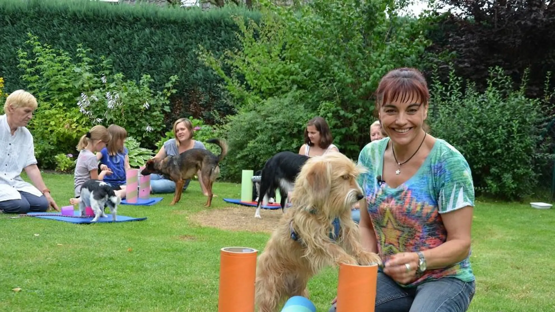 Tiergeschichten2 - VOX-DOCMA TV-JULIA PANZER - Diana und Klein Maggie bei Mentalem Training