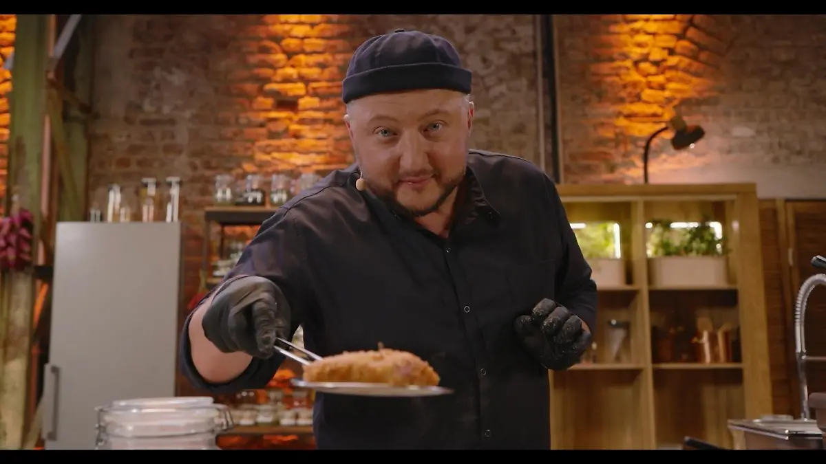 Sebastian Lege
+++ Die Verwendung des sendungsbezogenen Materials ist nur mit dem Hinweis und Verlinkung auf RTL+ gestattet. +++