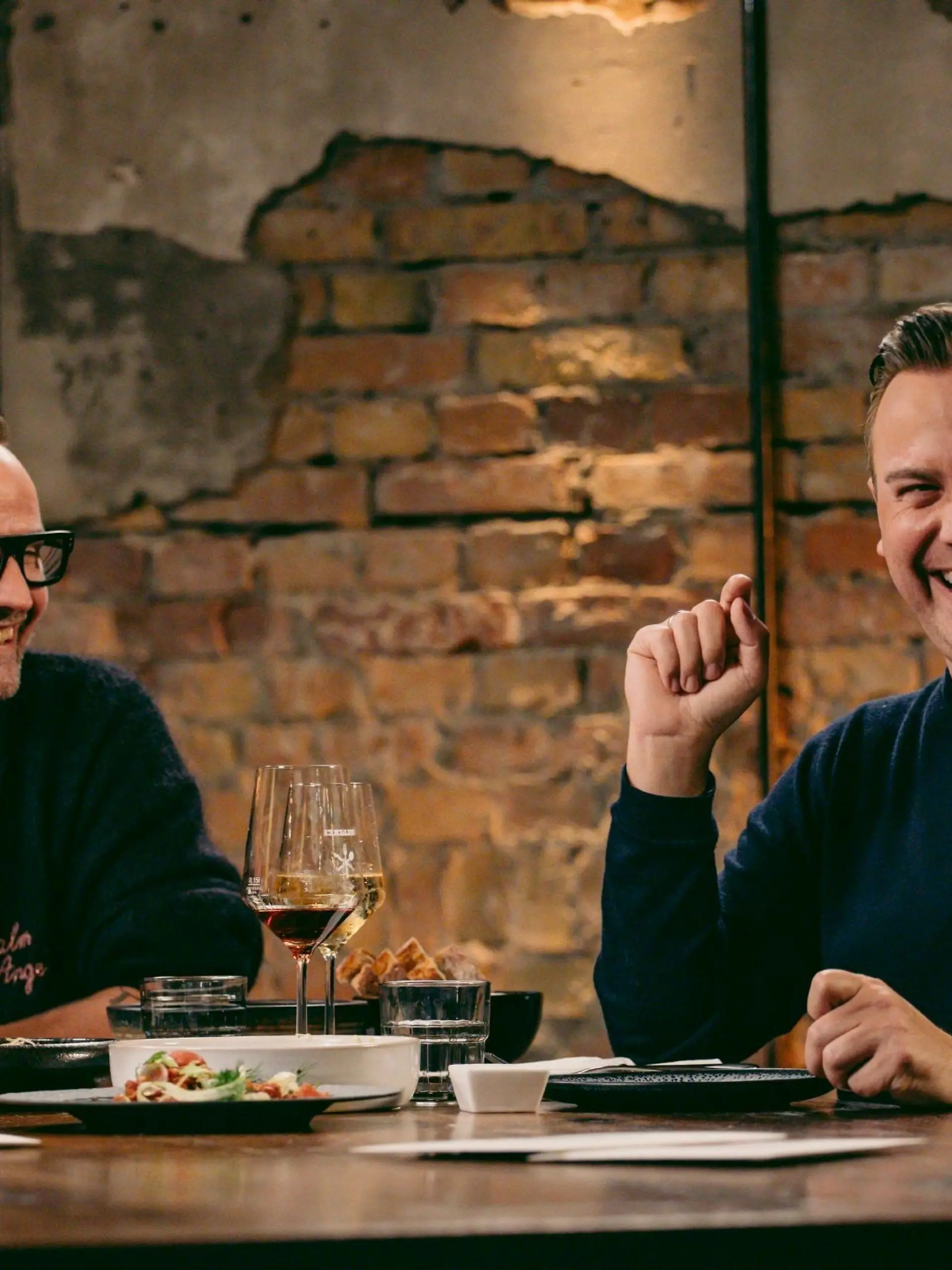 Hans Neuner und Tim Raue (r.).



+++ Die Verwendung des sendungsbezogenen Materials ist nur mit dem Hinweis und Verlinkung auf RTL+ gestattet. +++