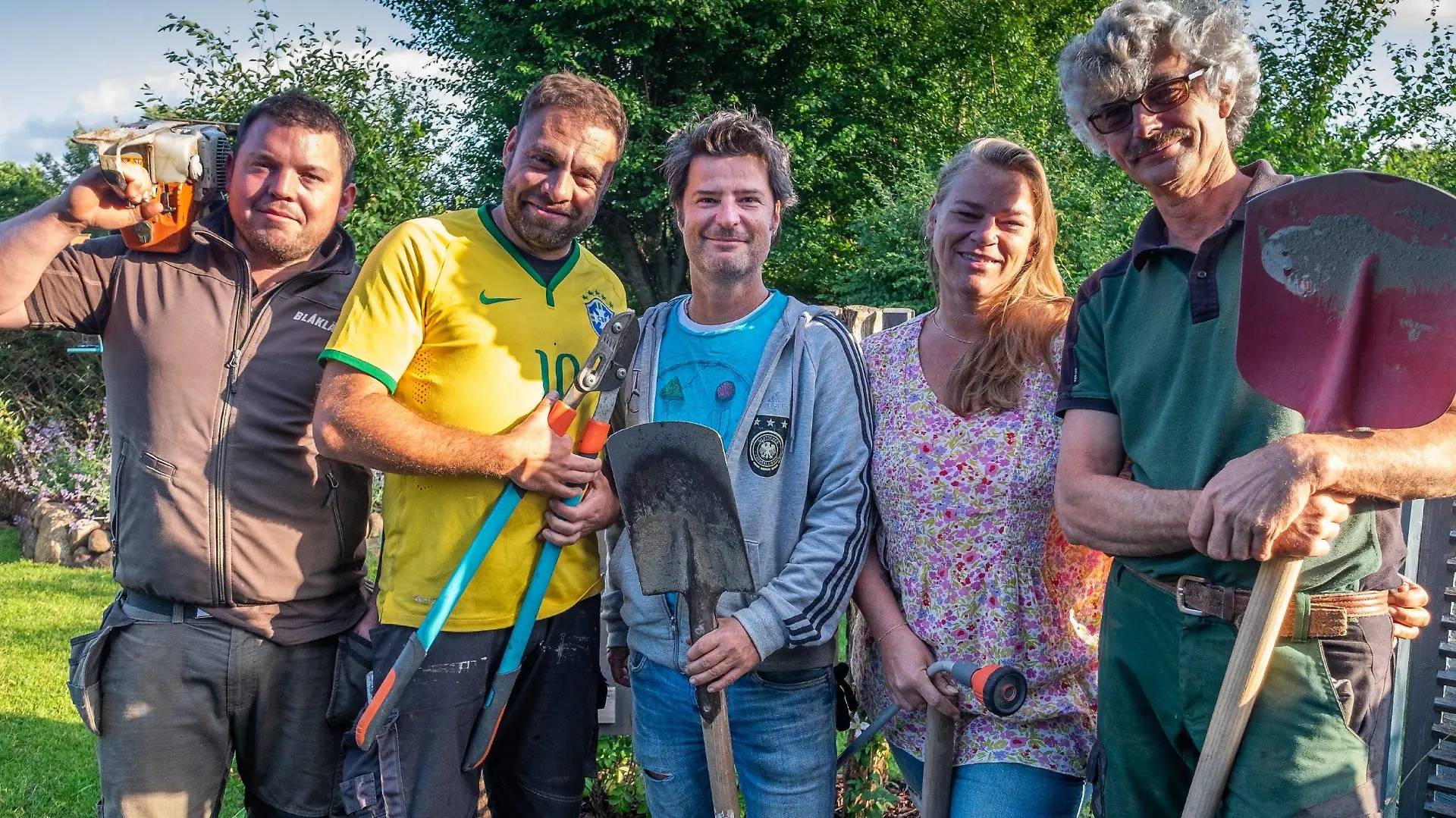 V.l.: Henrik, Claus, Martin, Birte und Ralf
+++ Die Verwendung des sendungsbezogenen Materials ist nur mit dem Hinweis und Verlinkung auf RTL+ gestattet. +++