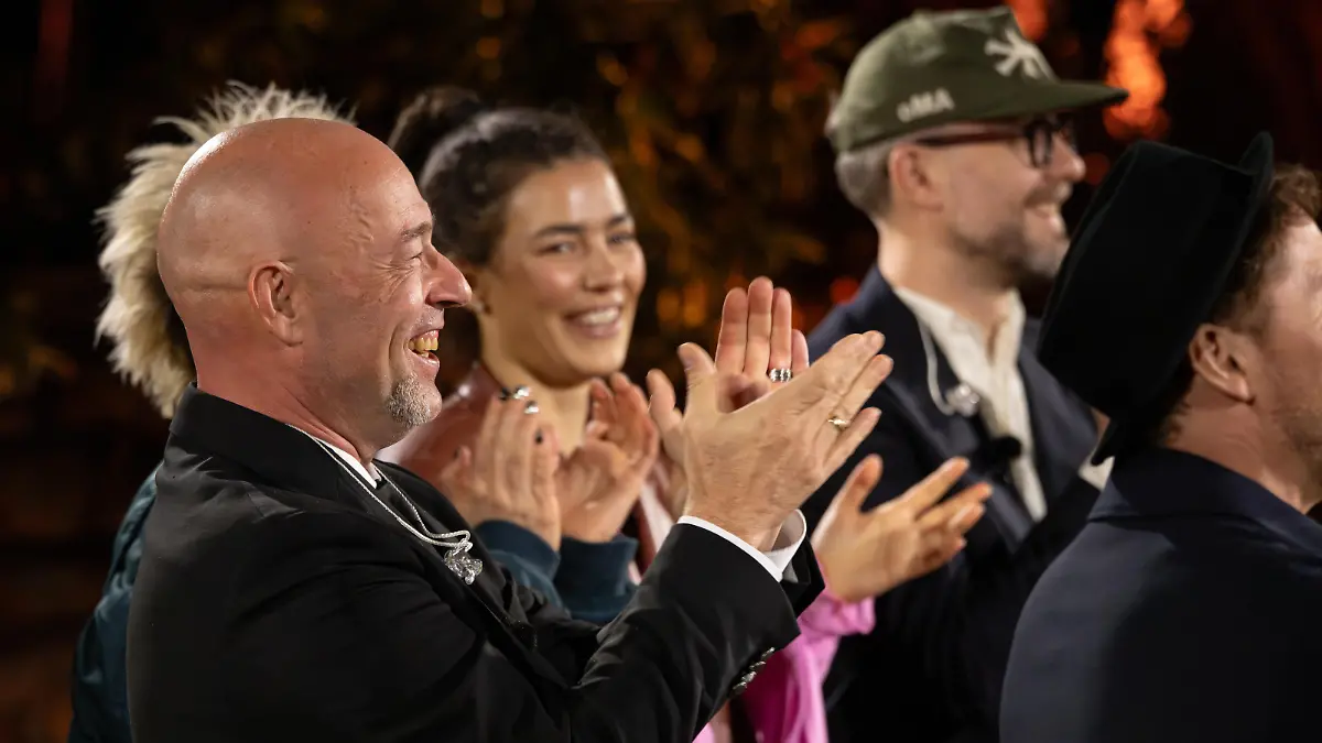 Unheilig
+++ Die Verwendung des sendungsbezogenen Materials ist nur mit dem Hinweis und Verlinkung auf RTL+ gestattet. +++