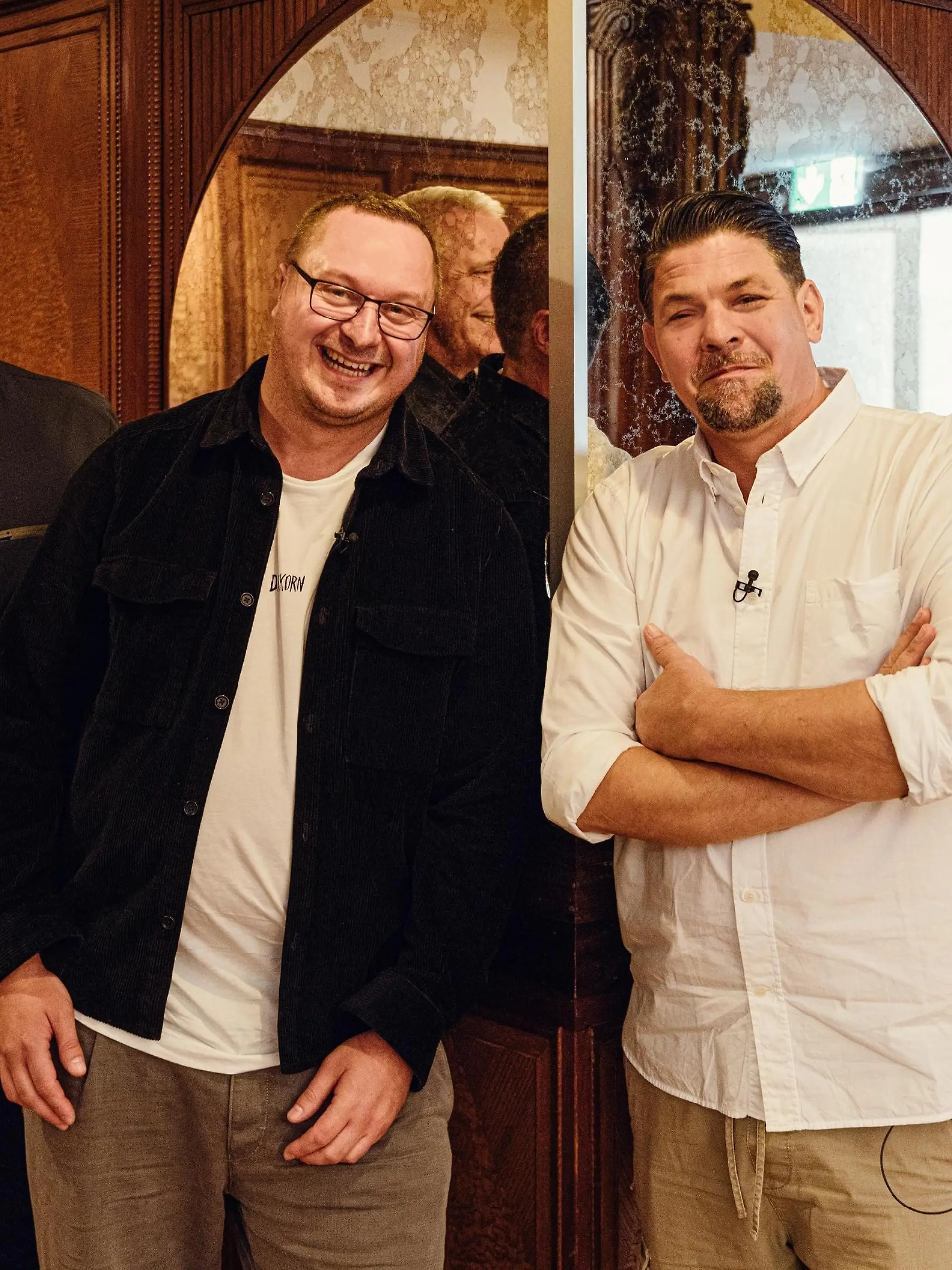 V.l.: Alexander Hermann, Tobias Bätz, Tim Mälzer

+++ Die Verwendung des sendungsbezogenen Materials ist nur mit dem Hinweis und Verlinkung auf RTL+ gestattet. +++