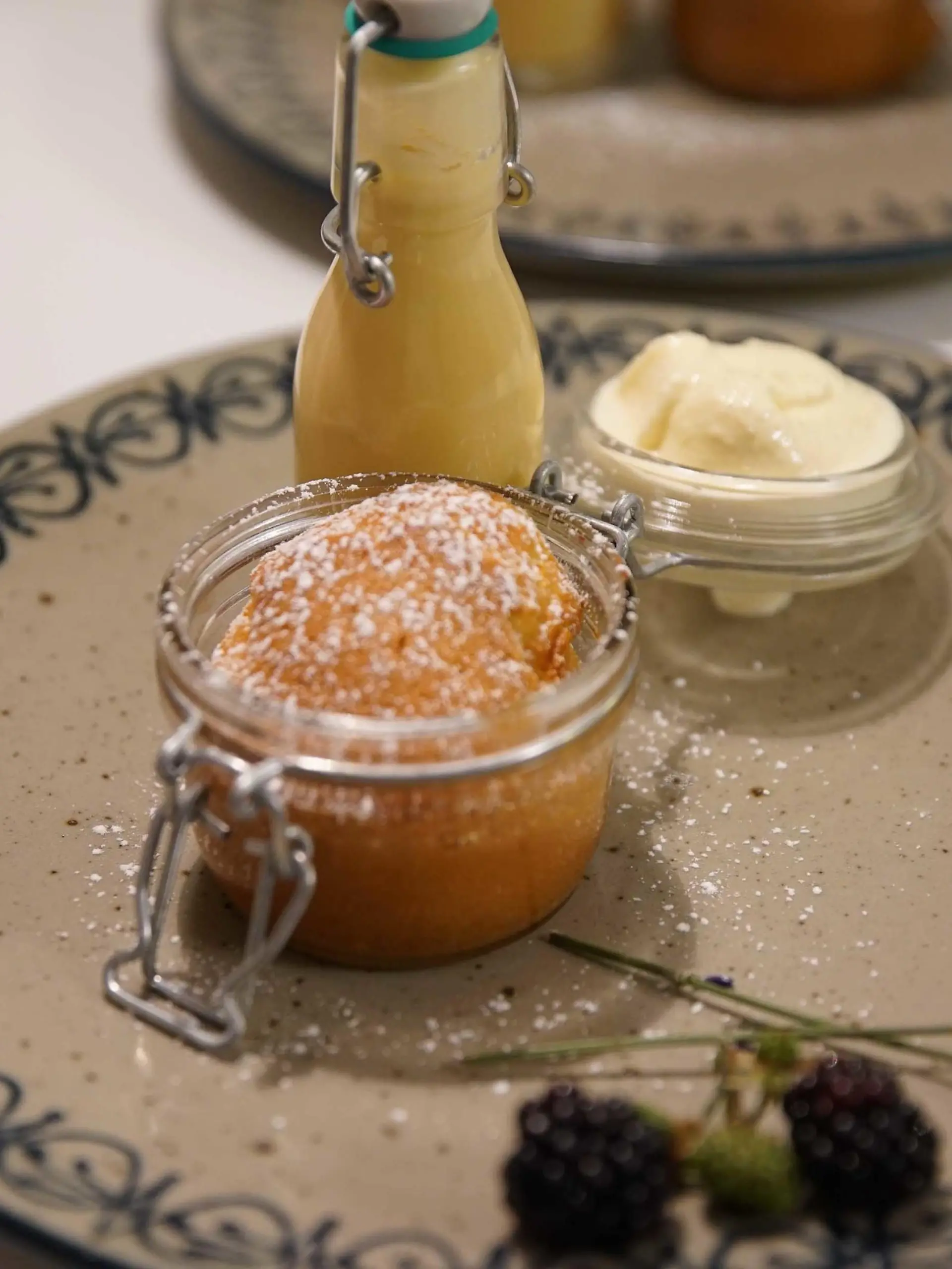 Tag2 Iris Dessert.JPG