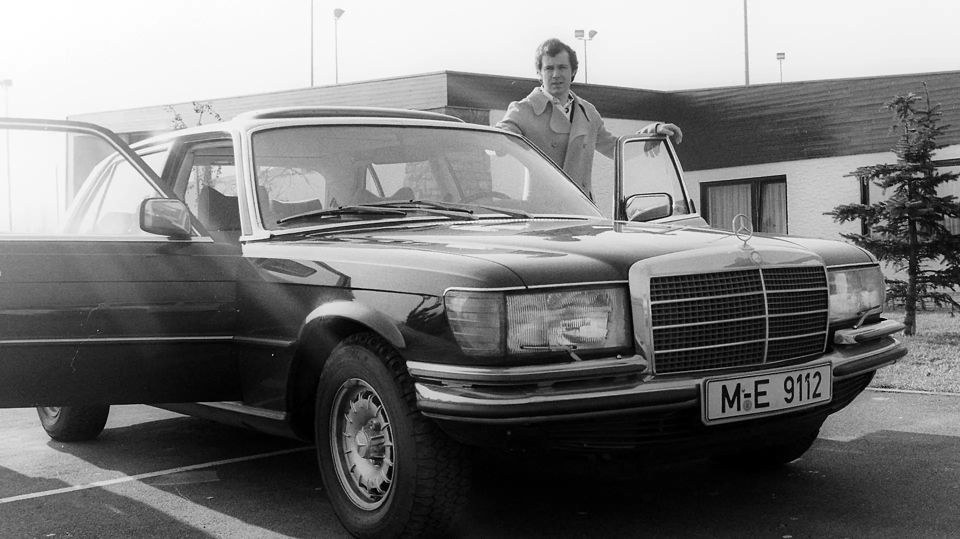 Schwer wie ein Panzer", aber voller Erinnerungen: der alte Mercedes von Franz Beckenbauer.