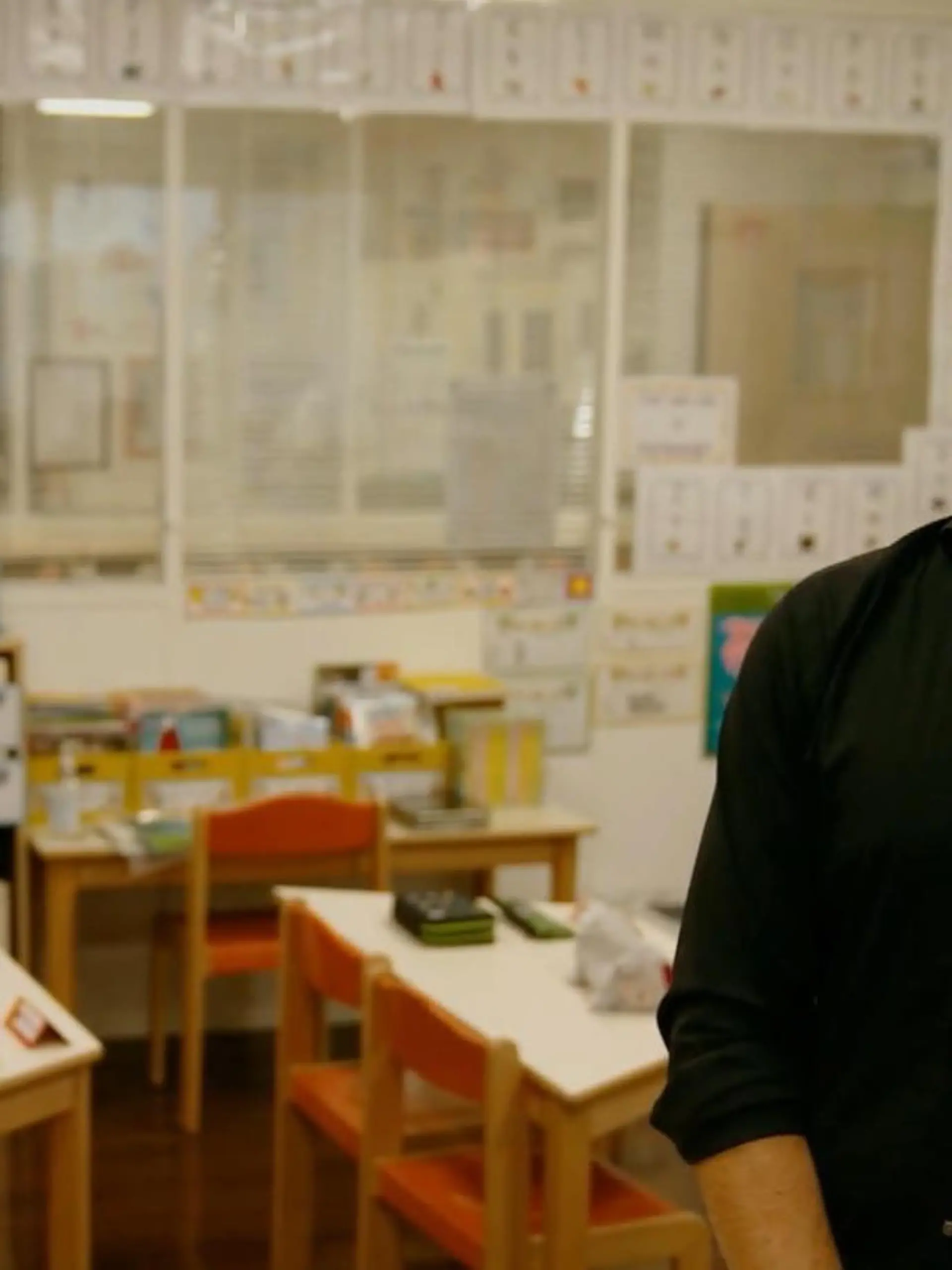 Nico Rosberg kehrt in seine Schule in Monaco zurück - An die Zeit im Klassenszimmer hat er nicht nur positive Erinnerungen.