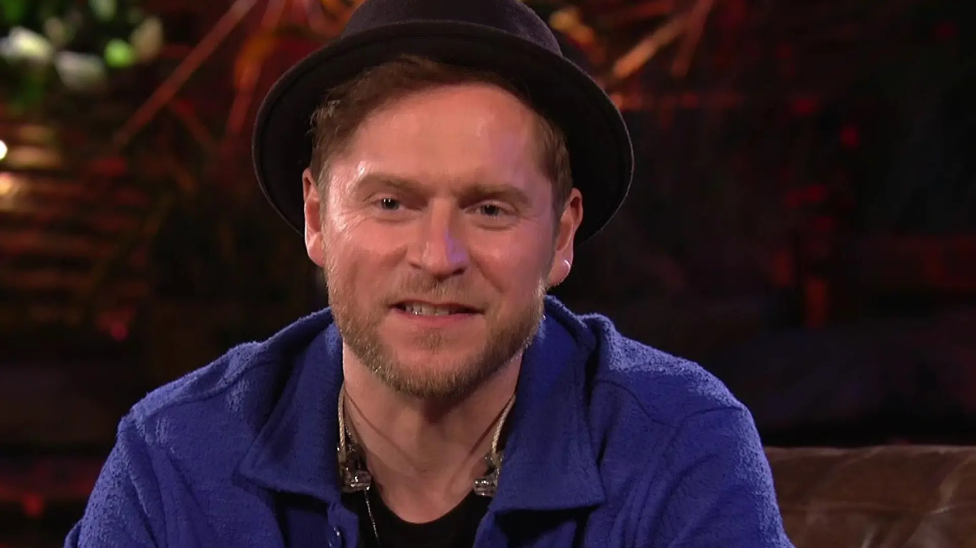 Auch "Sing meinen Song"-Gastgeber Johannes Oerding weiß: Dieses Opening des letzten Tauschabends kann nur großartig werden!