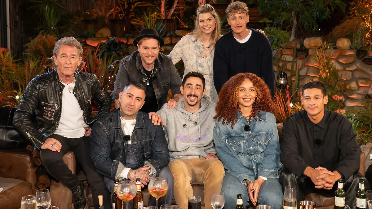 V.l.: Peter Maffay, Sammy Amara, Johannes Oerding, Eva Briegel, Tim Bendzko, Eko Fresh, Joy Denalane, Emilio
+++ Die Verwendung des sendungsbezogenen Materials ist nur mit dem Hinweis und Verlinkung auf RTL+ gestattet. +++