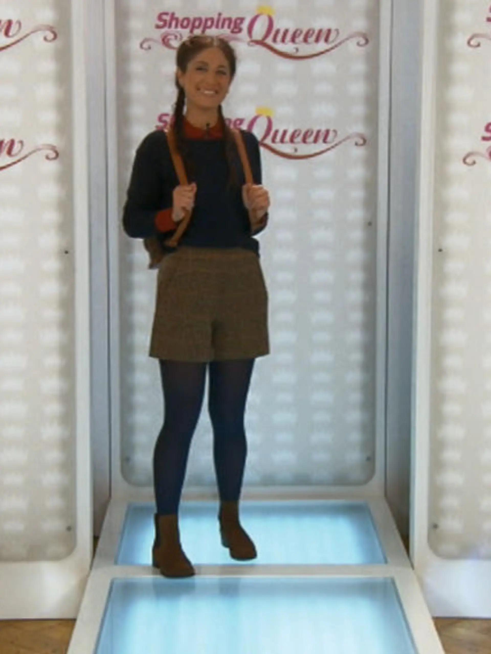 Shopping Queen 2017 KW 9 Koblenz Djamilia Catwalk.jpg