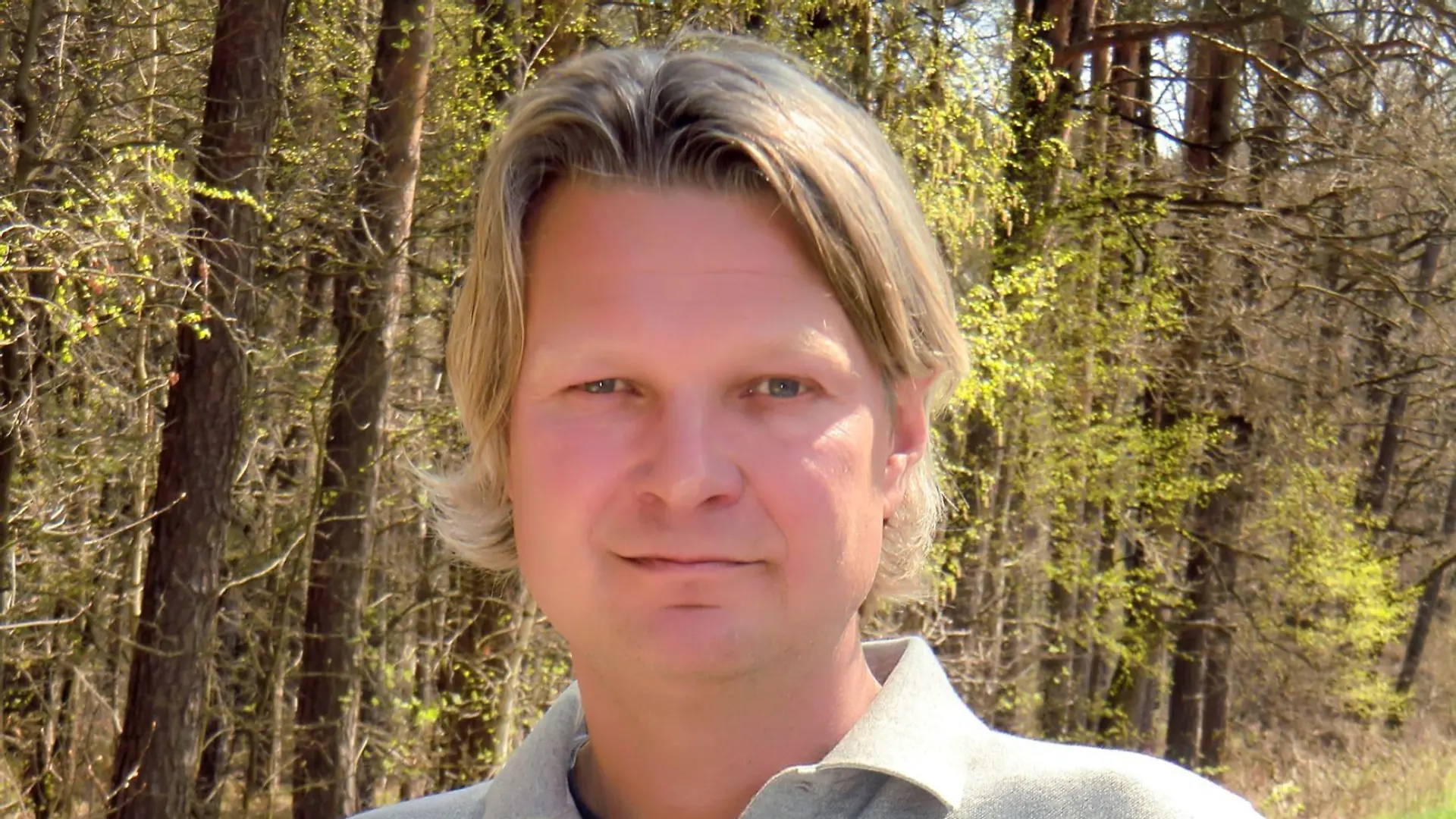 Als Leiter des Hamburger Franziskus-Tierheims kennt Frank Weber alle Aspekte der Tierschutzarbeit. Für den "Bund gegen Missbrauch der Tiere" kämpft er an vielen Fronten, um Tieren zu helfen, egal ob es sich um Haustiere oder Nutztiere handelt.