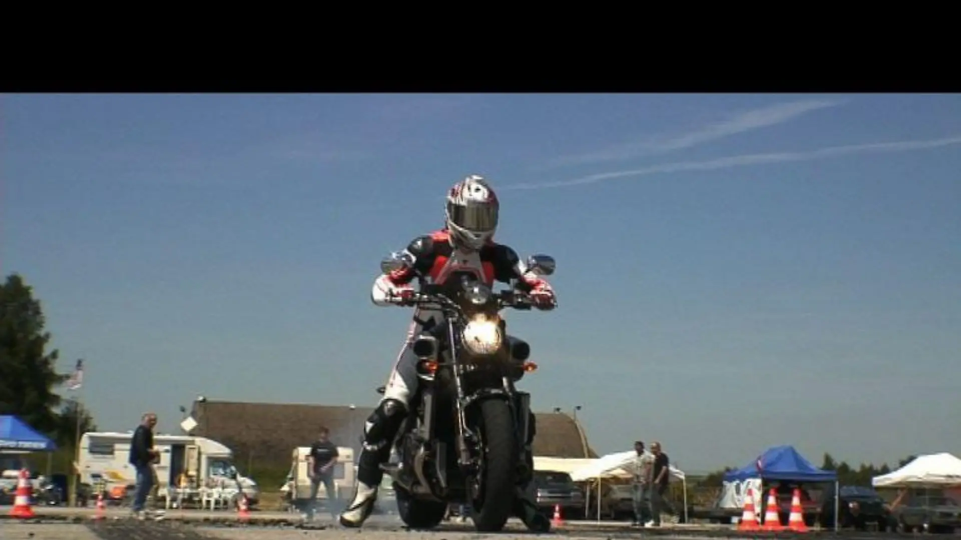 Motorrad vs Kaefer 2