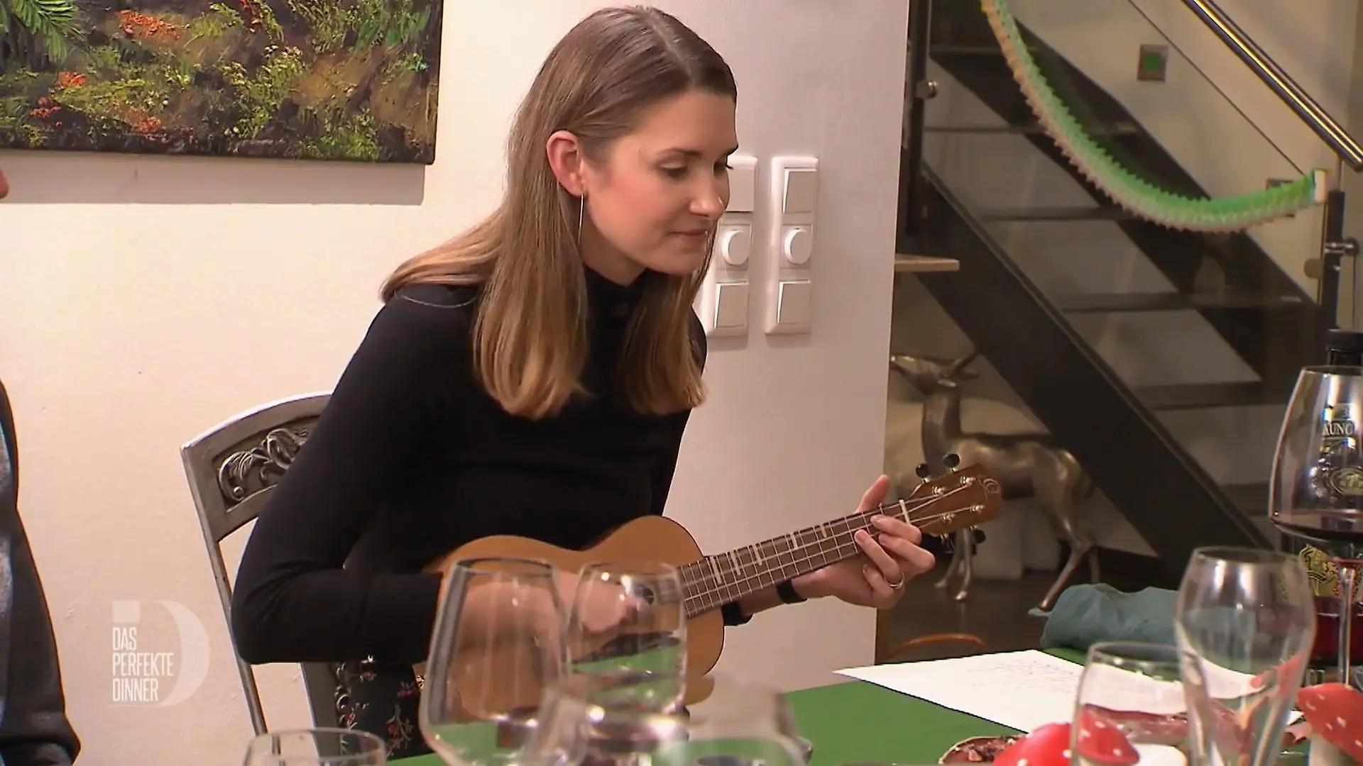 Sabrina verzaubert das Dinner-Finale mit einem Lied