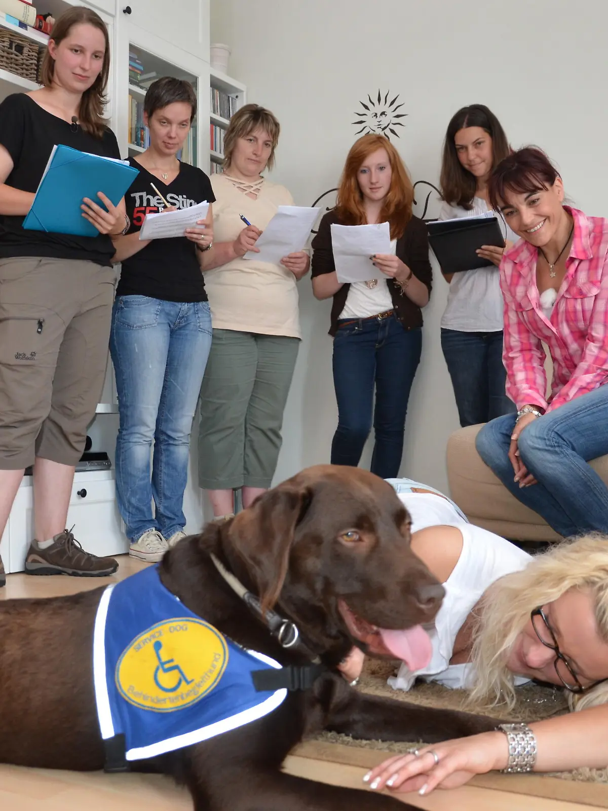 Tiergeschichten1 - Diana und Diabetikerwarnhund  bei Nach-Prfung