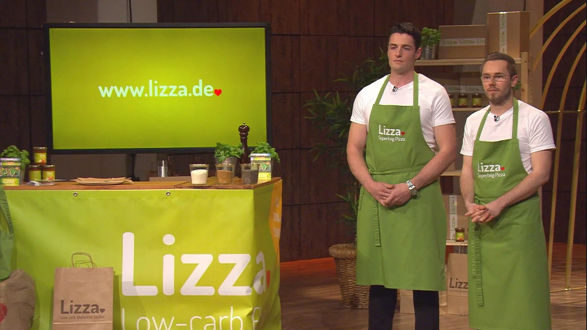 Lizza: Marc Schlegel, r.), Matthias Kramer