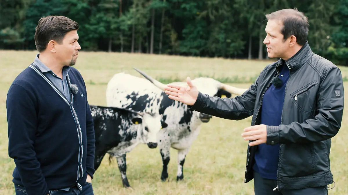 Tim Mälzer (l.) und Alexander Herrmann auf der Texas Longhorn Ranch.