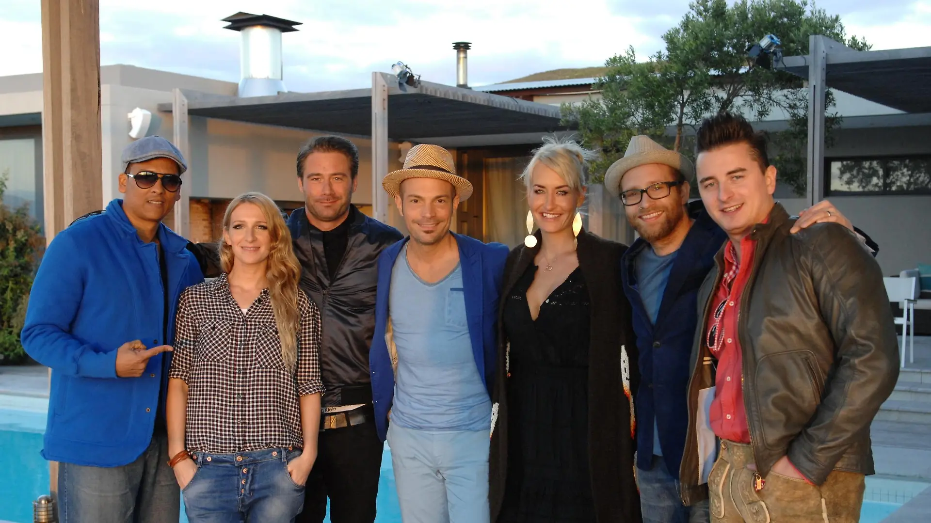 In Südafrika: V.l.: , Sandra Nasic, Sasha, Roger Cicero, Sarah Connor, Gregor Meyle und Andreas Gabalier.