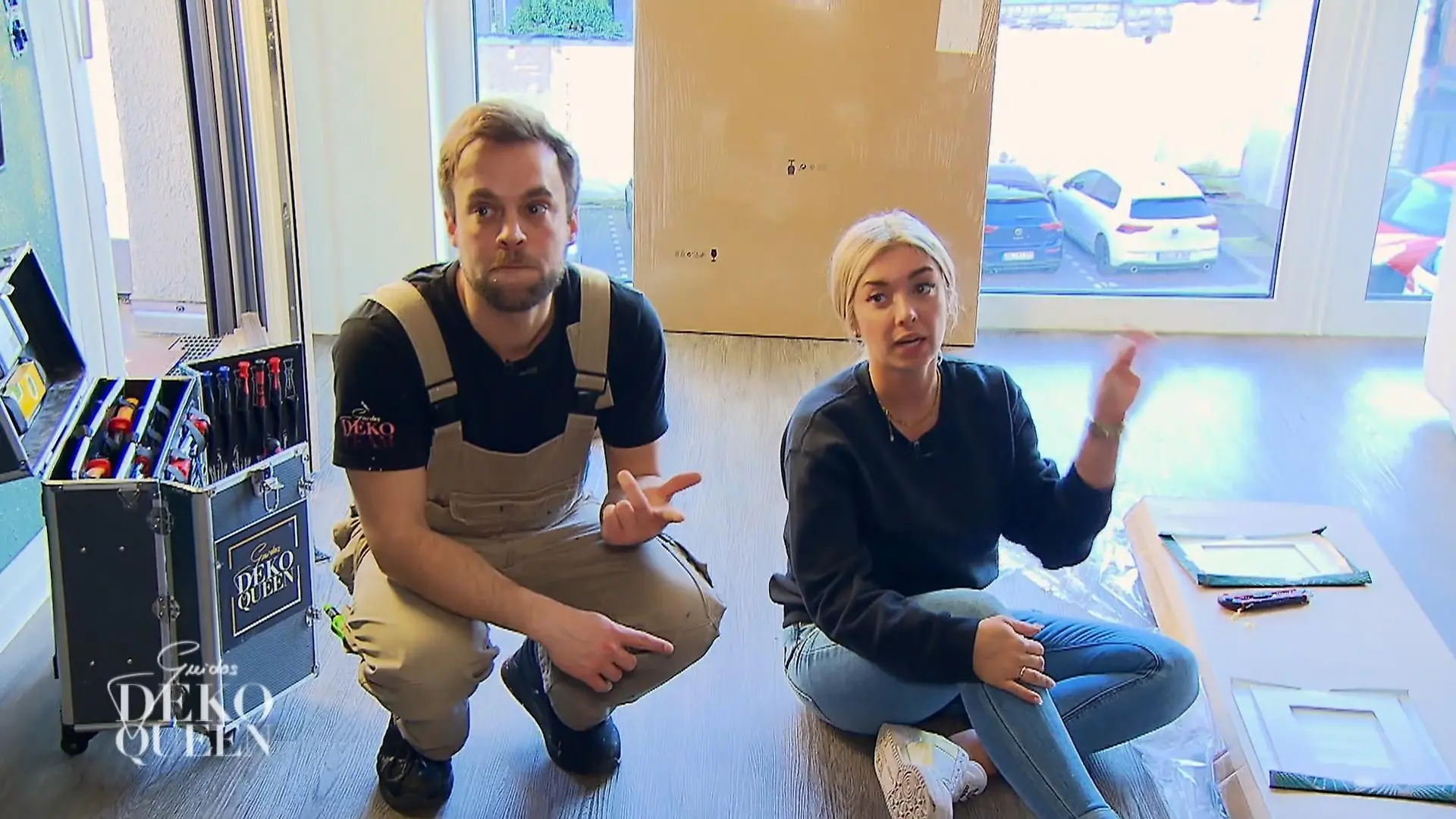 Deko-Boy Joscha und Deko-Queen Lisa bei der Zwischen-Inventur