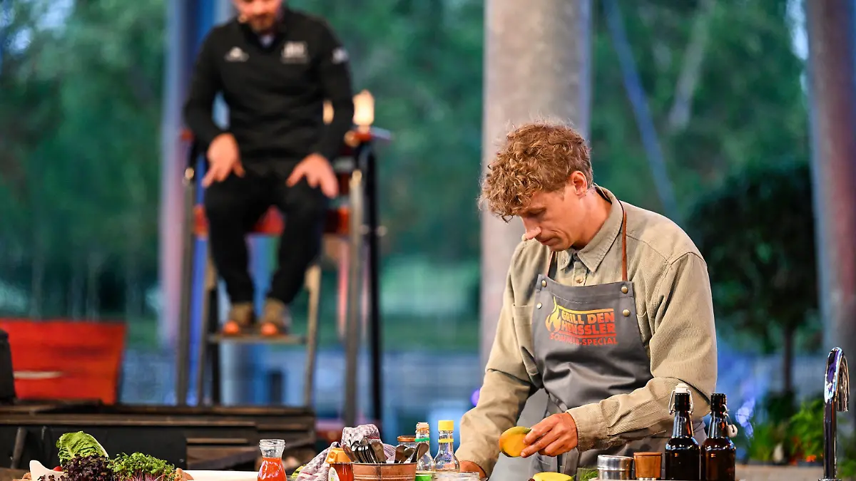 Alexander Wulf (l.), Tim Bendzko
+++ Die Verwendung des sendungsbezogenen Materials ist nur mit dem Hinweis und Verlinkung auf RTL+ gestattet. +++