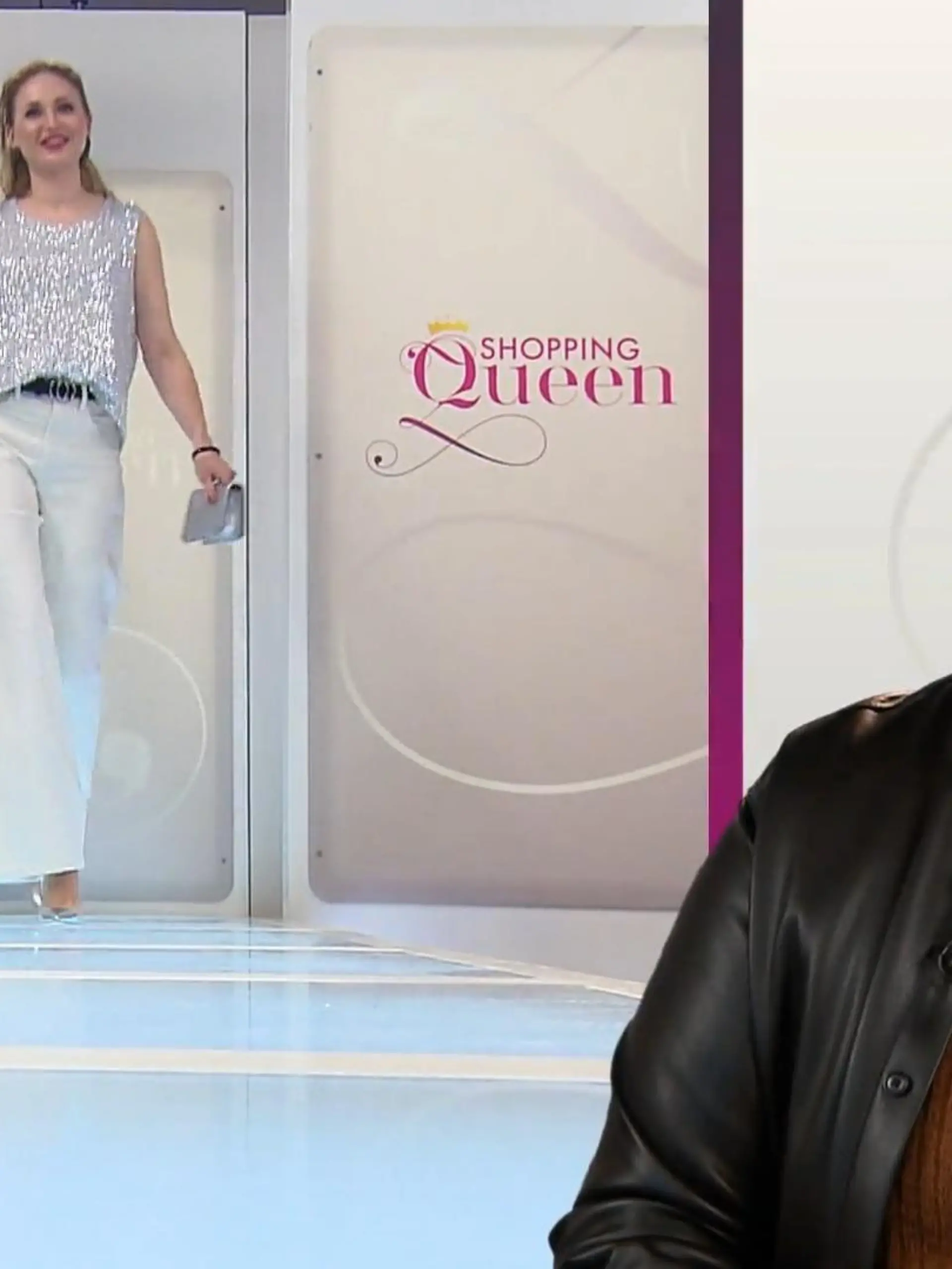 Für Stardesigner Guido Maria Kretschmer ist der Look von „Shopping Queen“ -Kandidatin Viktoria sehr gut geglückt.
