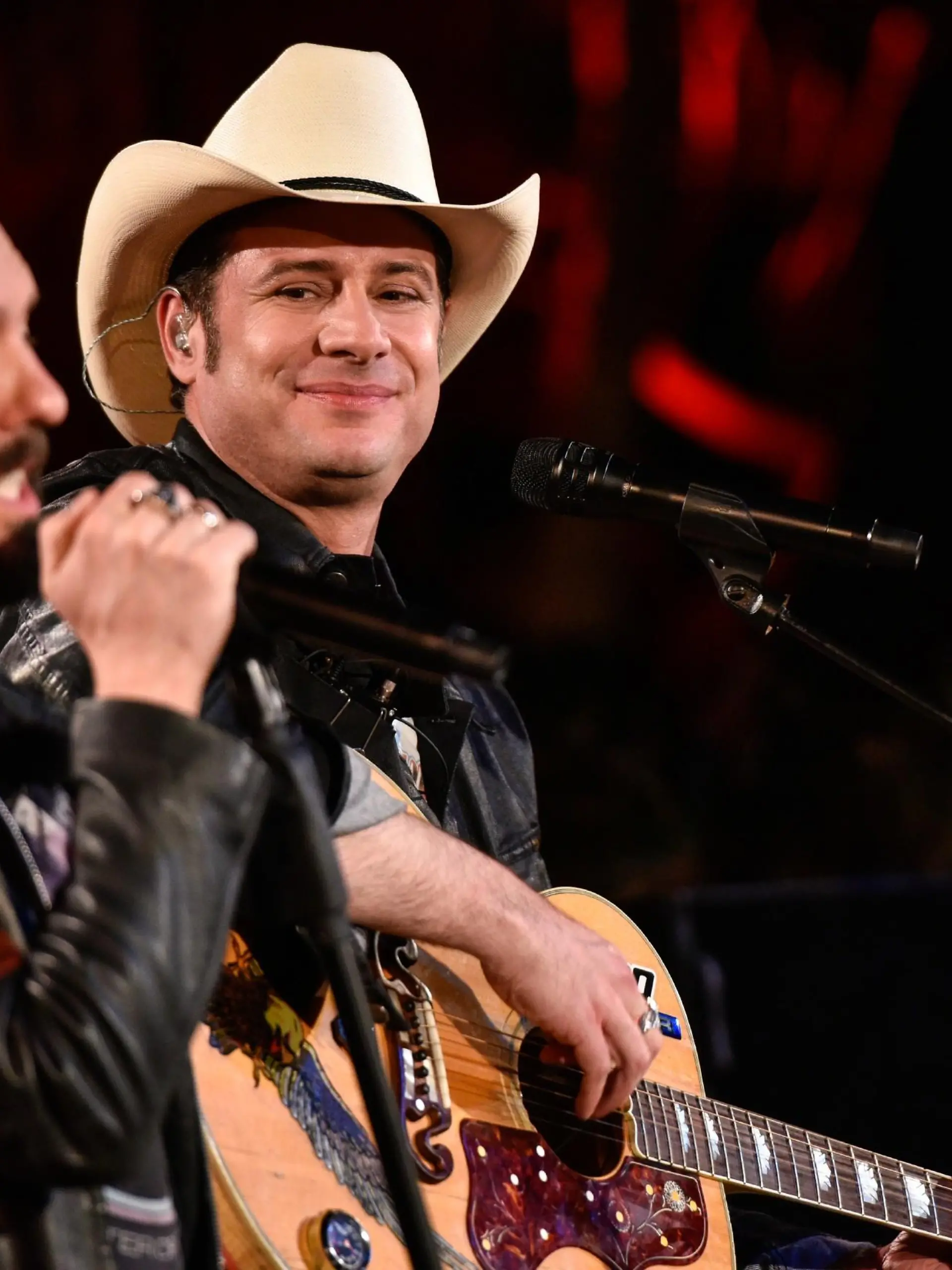 Alec Völkel (l.) und Sascha Vollmer von "The BossHoss".