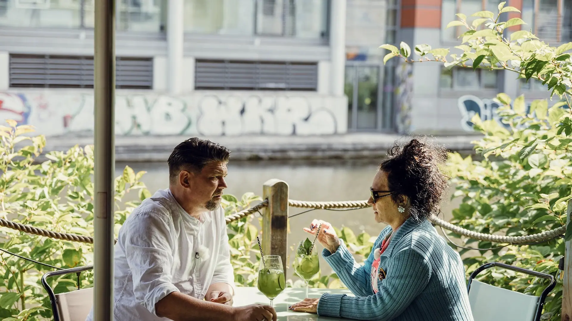 Tim Mälzer und Graciela Cucchiara
+++ Die Verwendung des sendungsbezogenen Materials ist nur mit dem Hinweis und Verlinkung auf RTL+ gestattet. +++