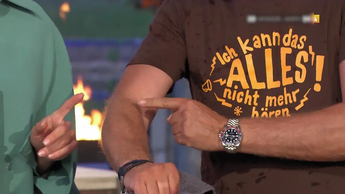 Da stellen sich alle Härchen auf! Als Mario Barth beim „Grill den Henssler“-Sommerspecial hört, was er zubereiten soll, kriegt der Comedian eine Super-Gänsehaut.