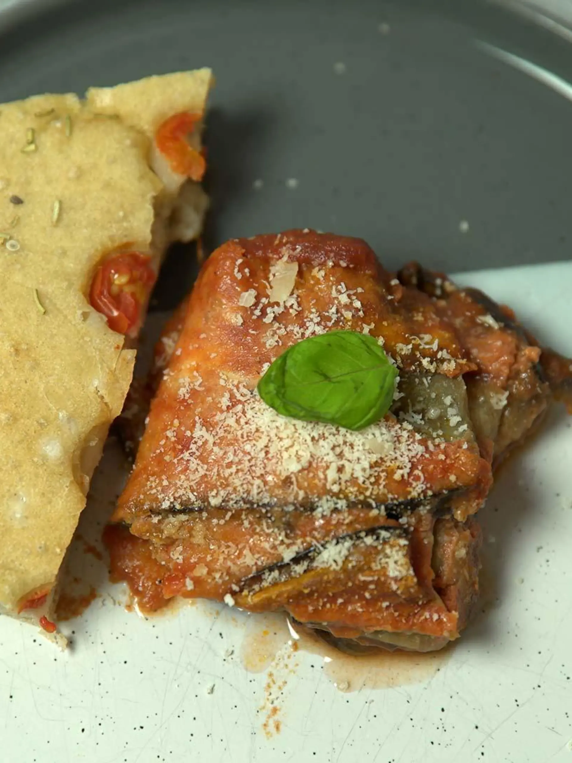 Das perfekte Dinner: Parmigiana mit Focaccia - Maurizios Vorspeise