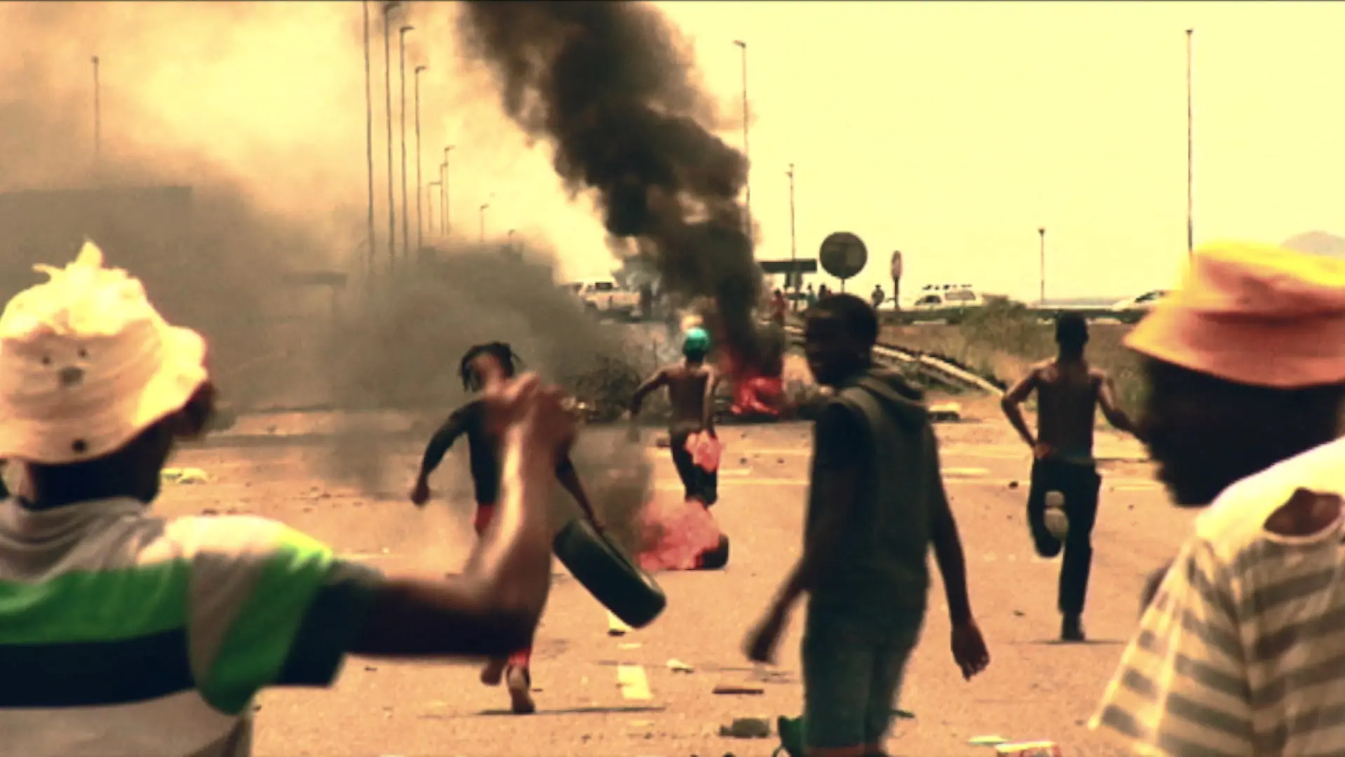 MOLOTO ROAD SA.MXF.Still001