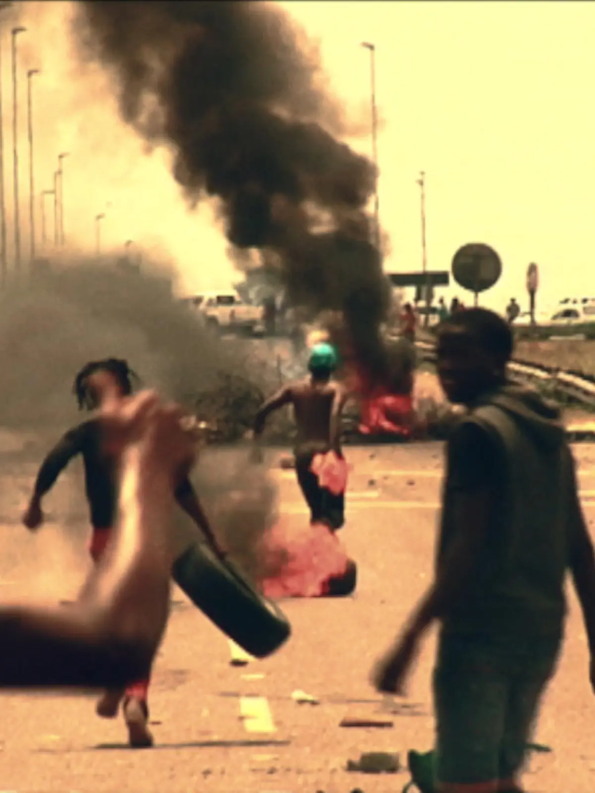 MOLOTO ROAD SA.MXF.Still001
