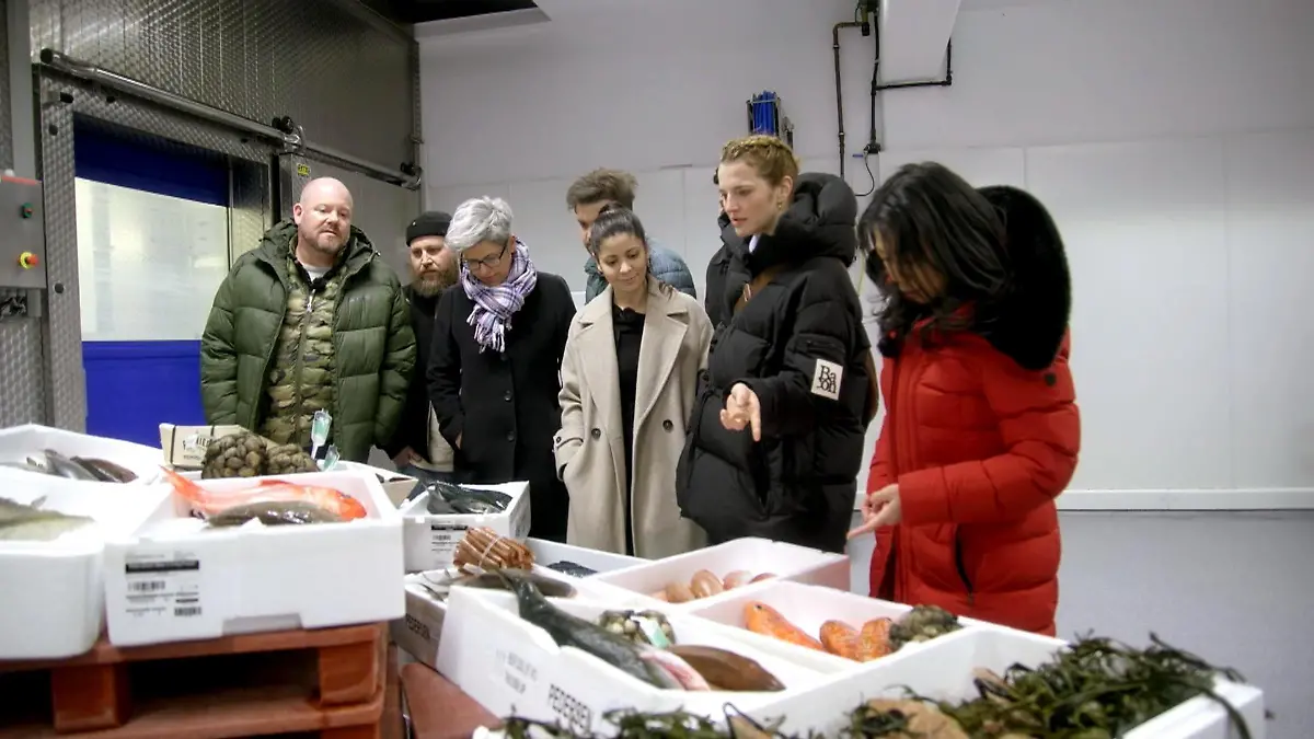 V.l.: Gabriel, Philipp, Nonika, Jonas, Serena, Luisa, Andita
+++ Die Verwendung des sendungsbezogenen Materials ist nur mit dem Hinweis und Verlinkung auf RTL+ gestattet. +++