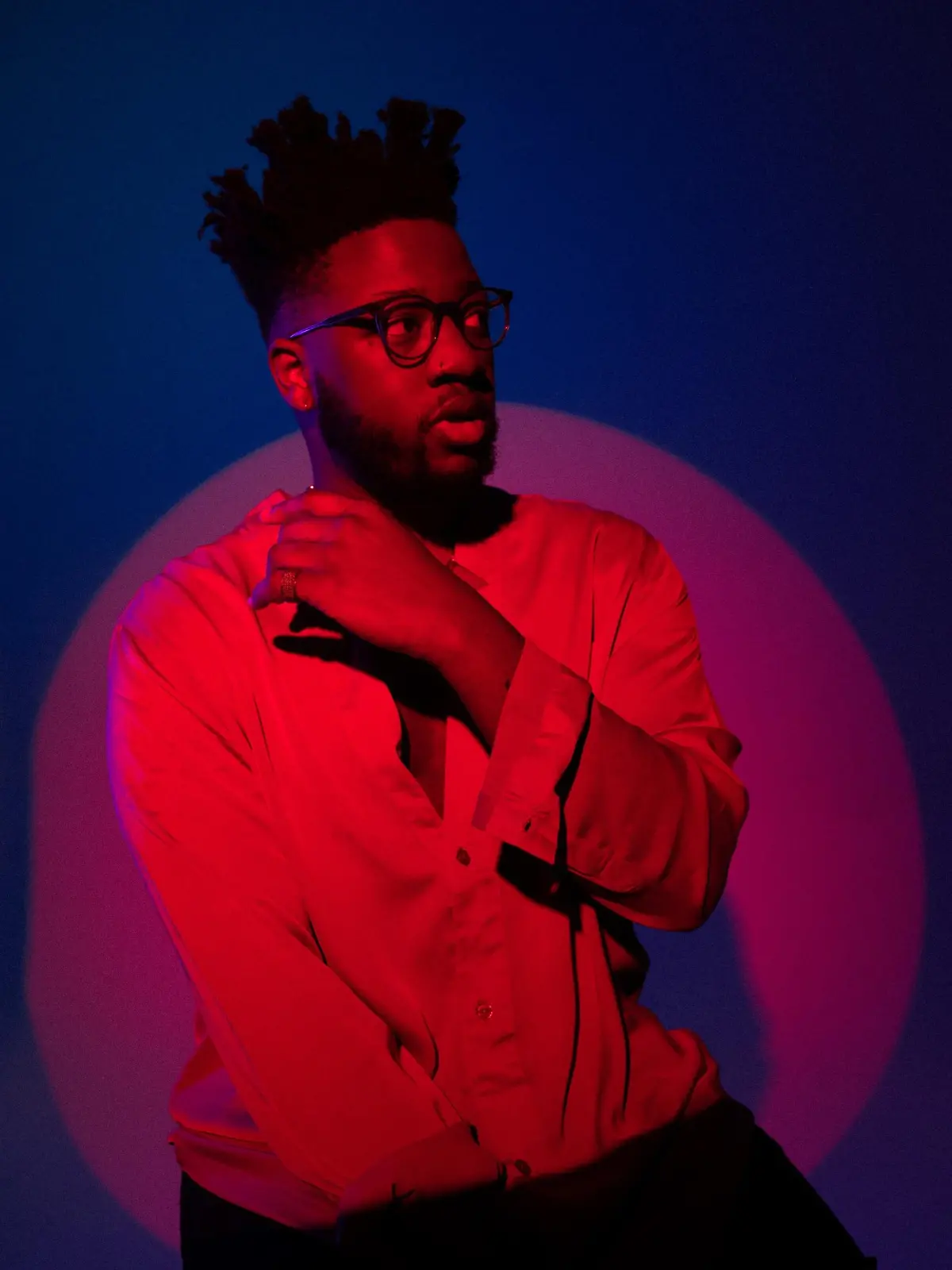 Pop- & Soulsänger Kelvin Jones.

Die Verwendung des sendungsbezogenen Materials ist nur mit dem Hinweis und Verlinkung auf RTL+ gestattet.
