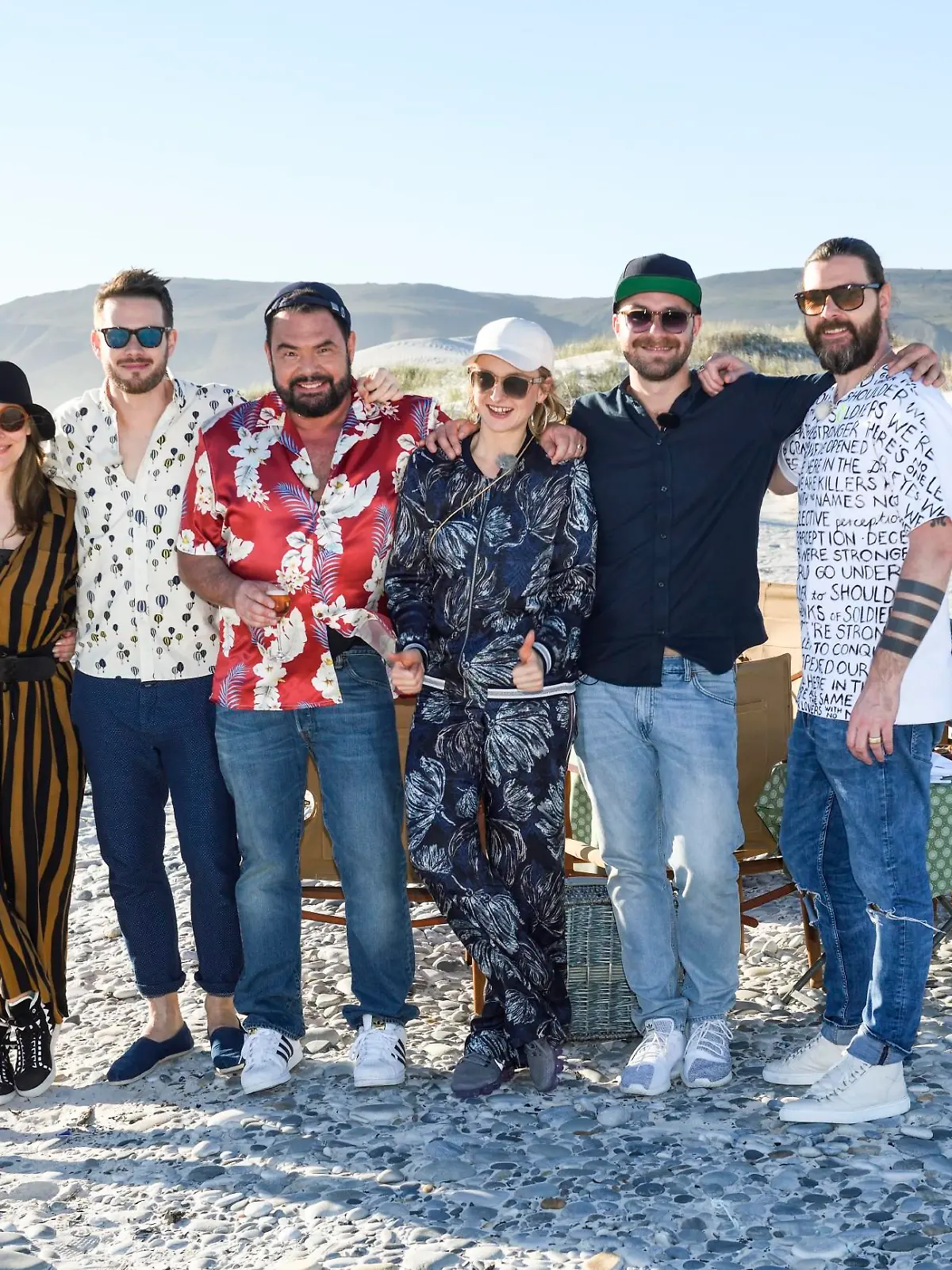 V.l.: Mary Roos, Judith Holofernes, Johannes Strate, Marian Gold, Leslie Clio, Mark Forster, Rea Garvey