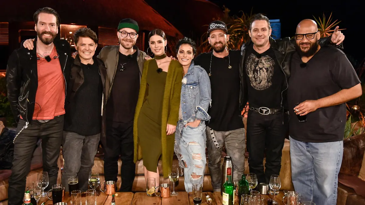 V.l.: Alec Völkel, Michael Patrick Kelly, Mark Forster, Lena Meyer-Landrut, Silbermond-Frontfrau Stefanie Kloß, Gentleman, Sascha Vollmer und Moses Pelham.
