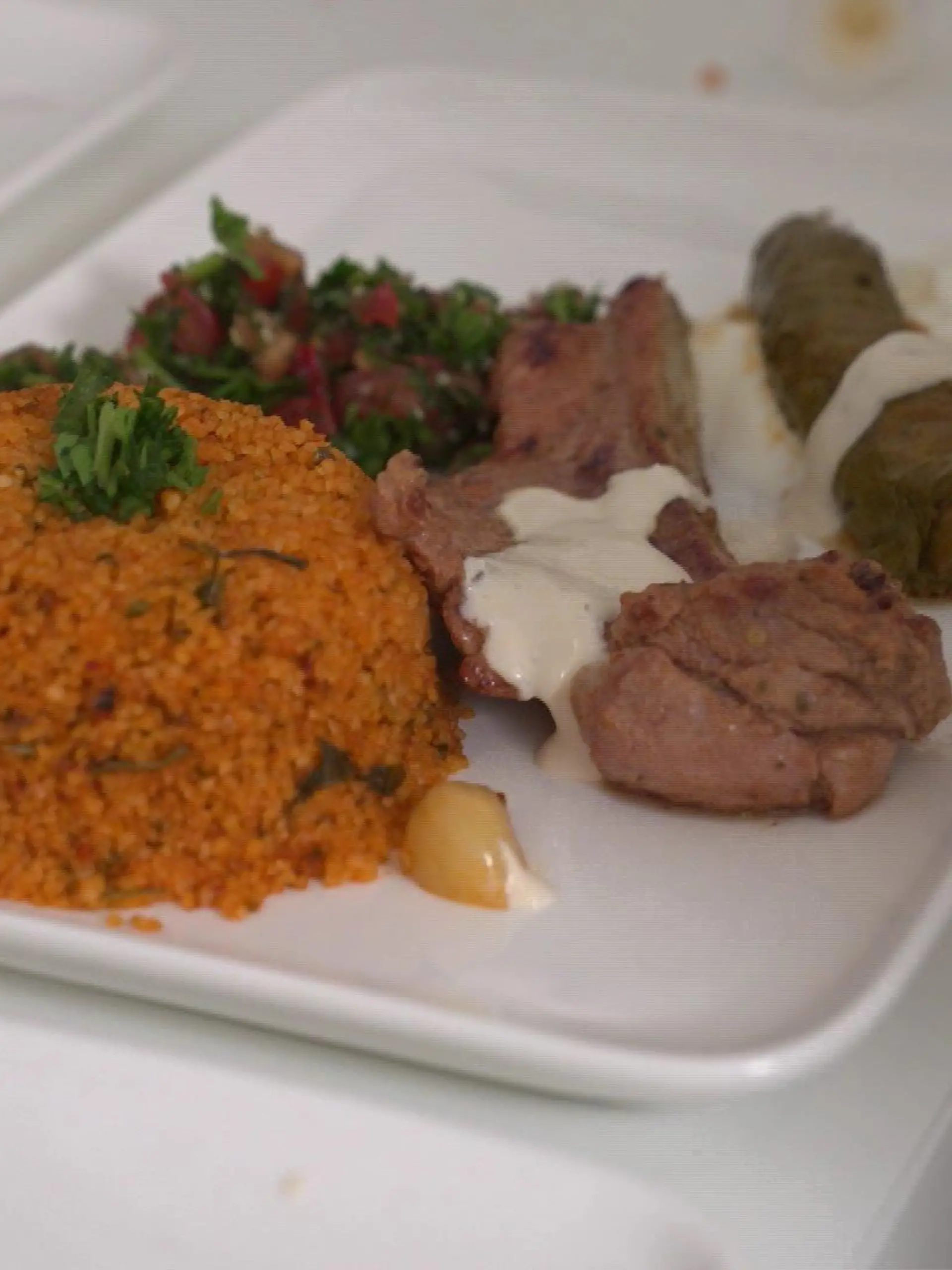 Sallys Hauptspeise: Aprax u Gosht - Lamm / Joghurt / Reis / Kichererbse