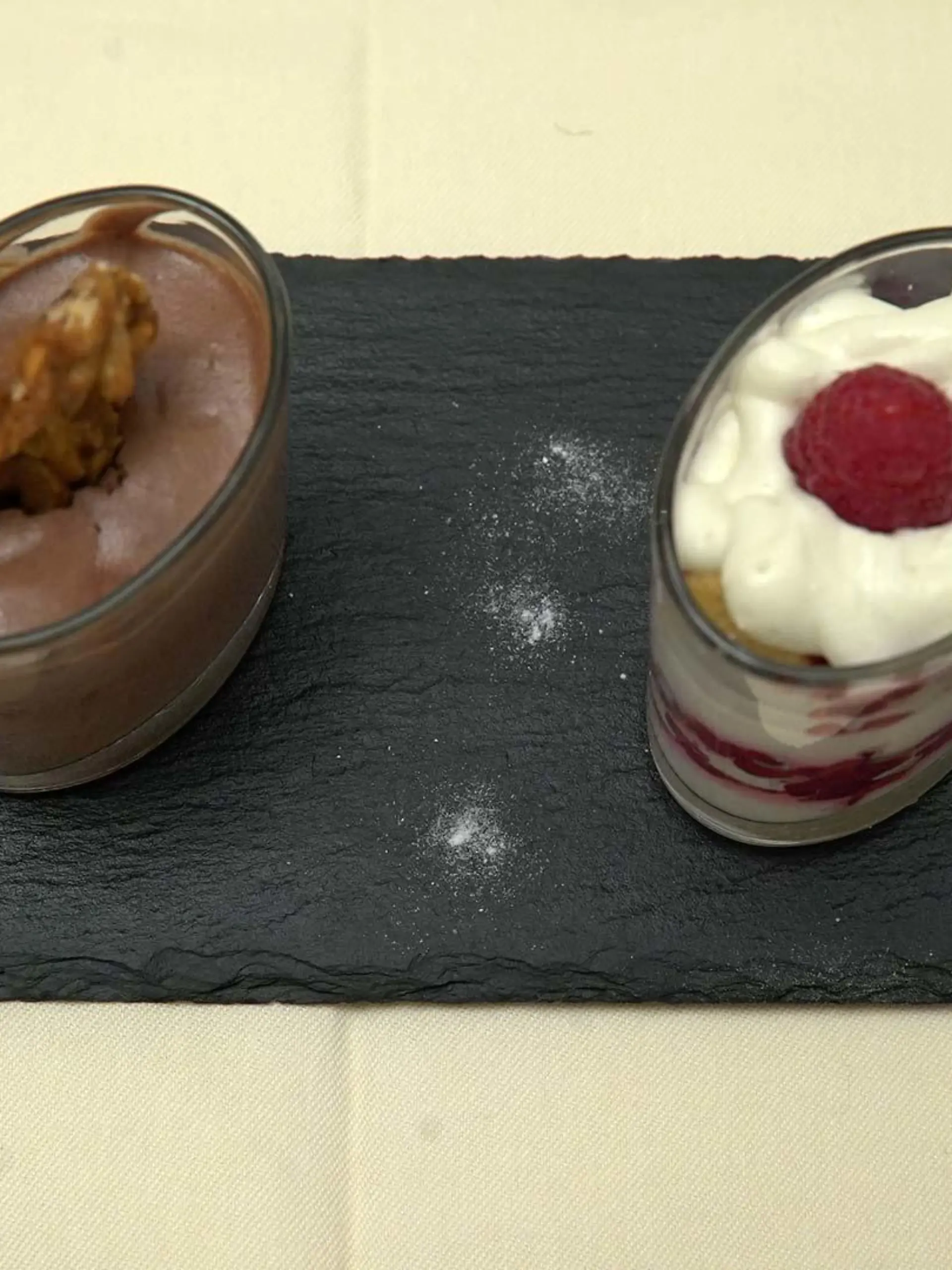 Das perfekte Dinner: Pralinenmousse und Himbeer-Tiramisu - Elkes Nachspeise