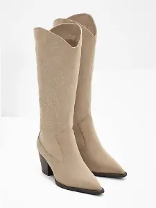Cowboy-Stiefel mit Stickerei
