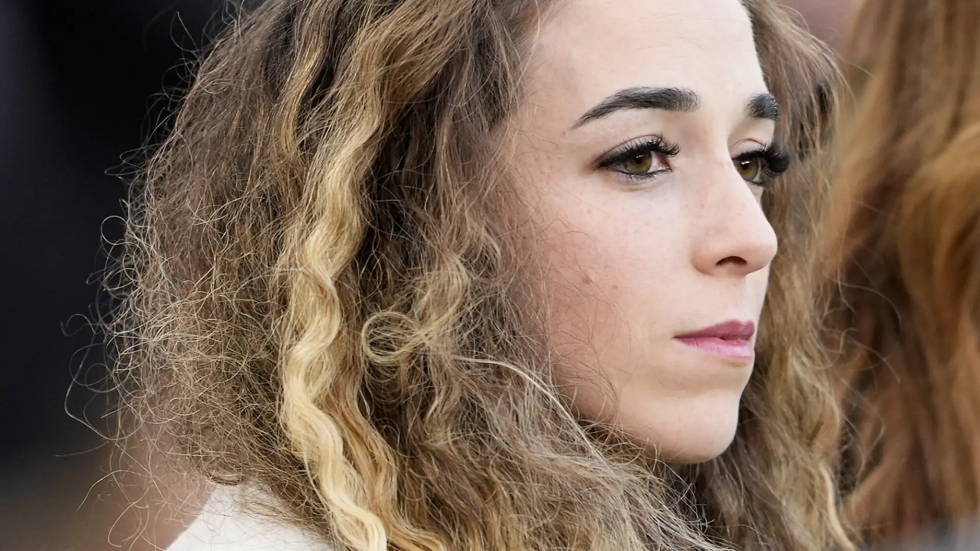Jota-Witwe findet zurück ins Leben – auch dank IHM! Ihr Mann starb bei einem Autounfall