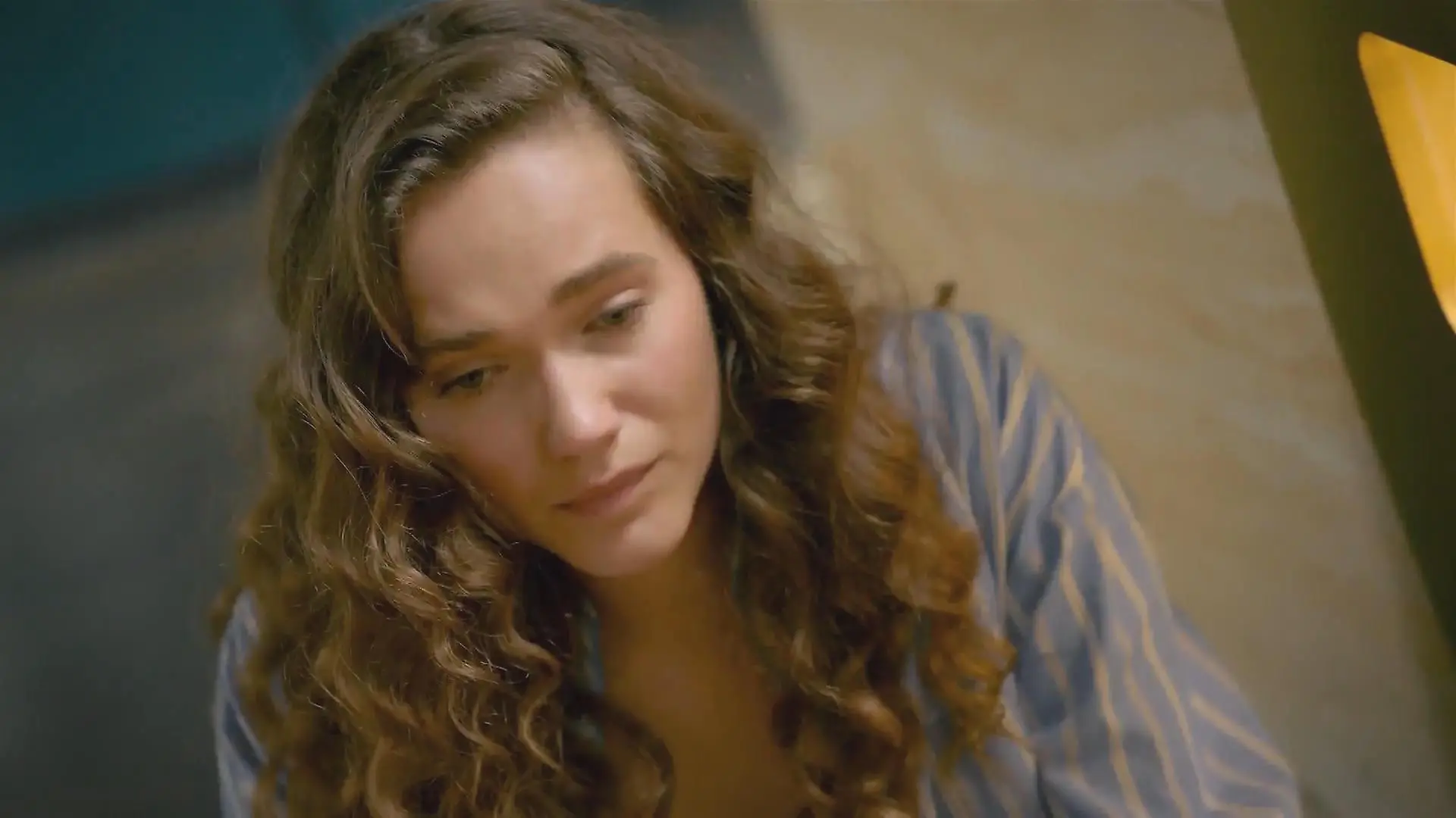 Joana ist nach dem Übergriff völlig fertig AWZ-Folge vom 15.06.26 auf RTL+
