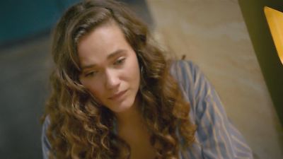 Bild von Joana ist nach dem Übergriff völlig fertig