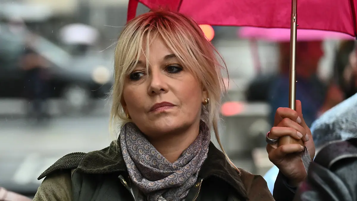 TV presenter Flavie Flament at the rally for Lyhanna in Paris on 8 June 2026. - 08/06/2026 - France / Ile-de-France region / Paris - PUBLICATIONxNOTxINxFRAxRUS JulienxMattiax/xLexPictorium LePictorium_0335735