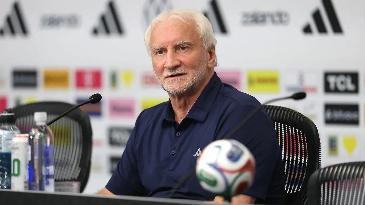 Rudi Völler ist vor dem WM-Start optimistisch.