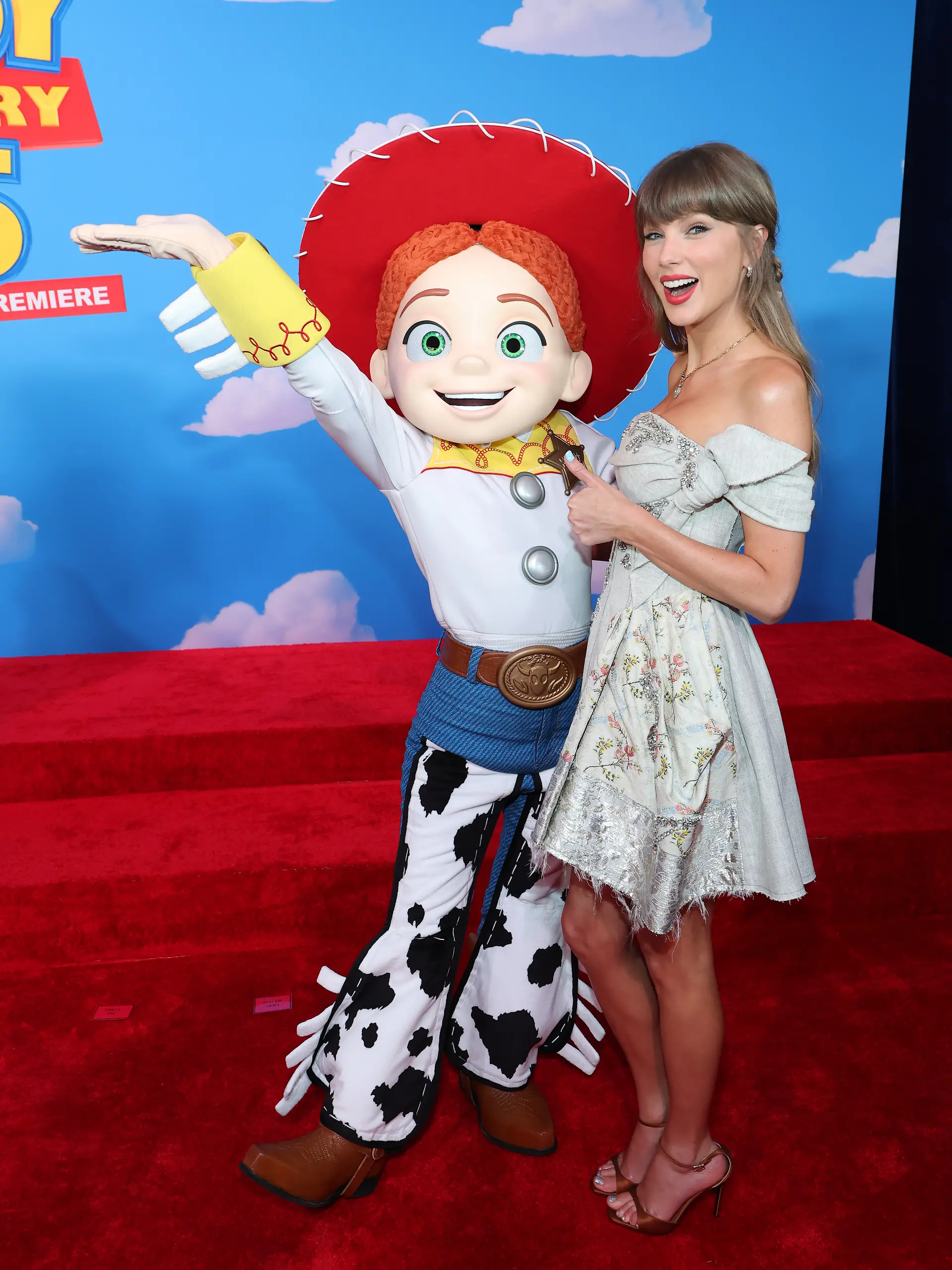 LOS ANGELES, CALIFORNIA - JUNE 09: Taylor Swift attends the Toy Story 5 Los Angeles World Premiere at Dolby Theatre in Los Angeles, California on June 09, 2026. (Photo by Kevin Mazur/Getty Images for for TAS Rights Management)