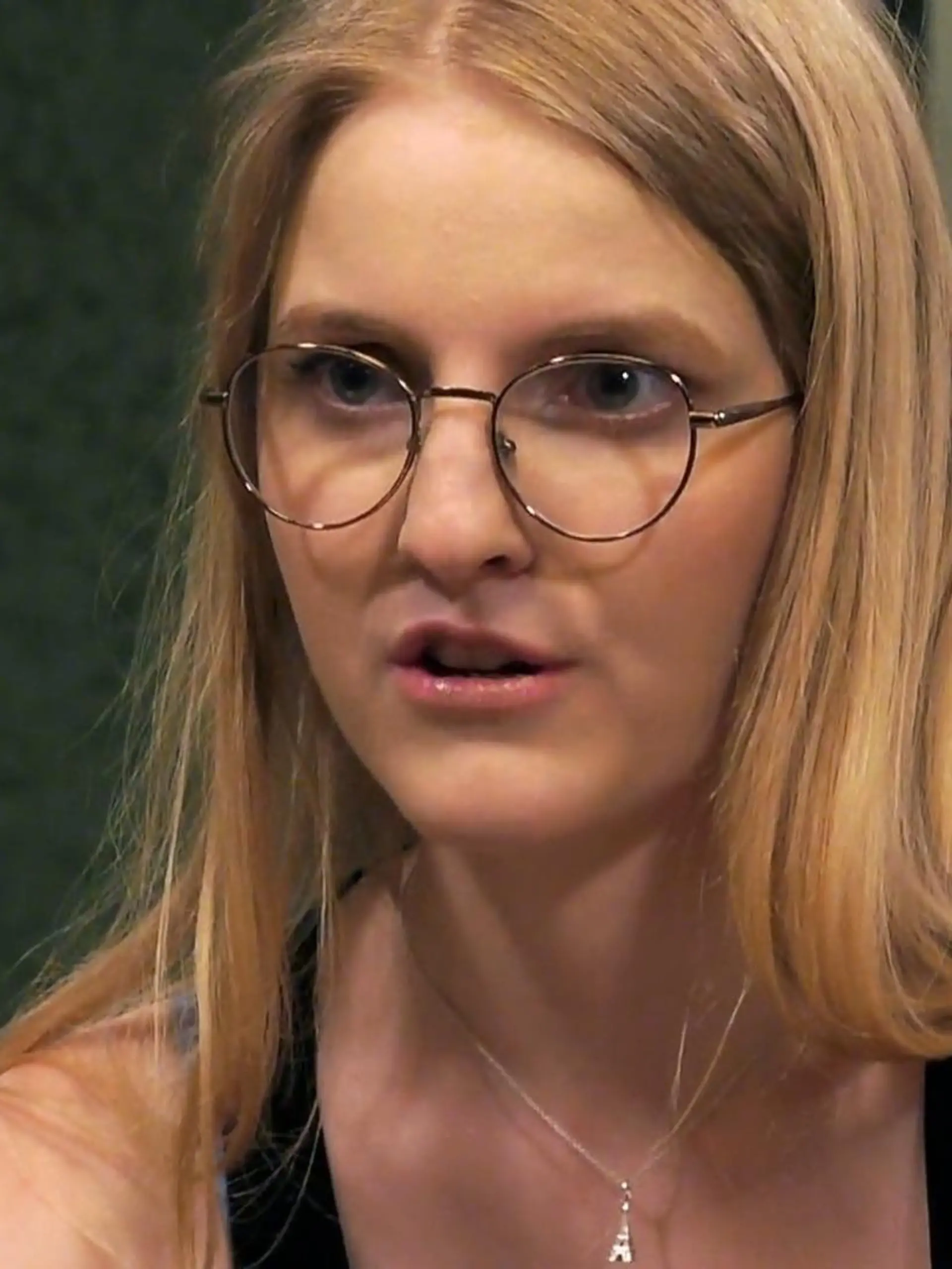 Bild zu: "Laura stört es nicht, wenn jemand Fleisch isst"