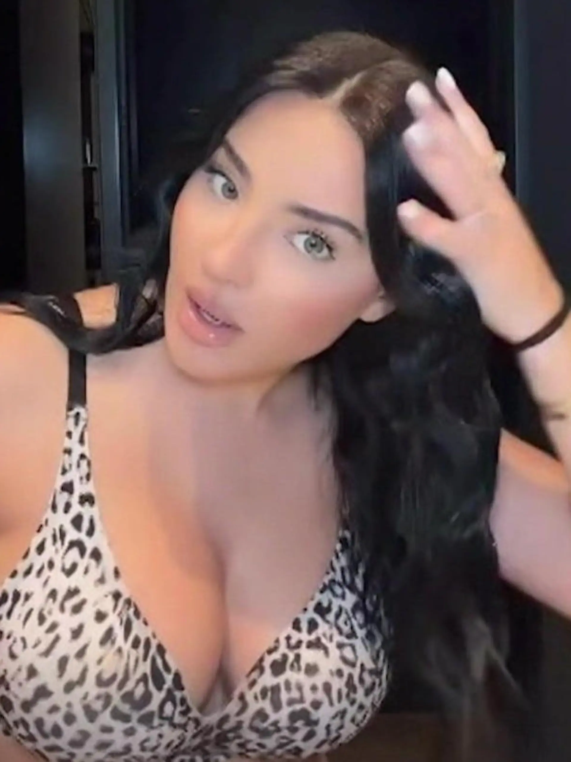 Bild zu: "Gleitgel-Geheimnis bei Leyla Heiter! Reality-TV-Star überrascht mit diesem Video"