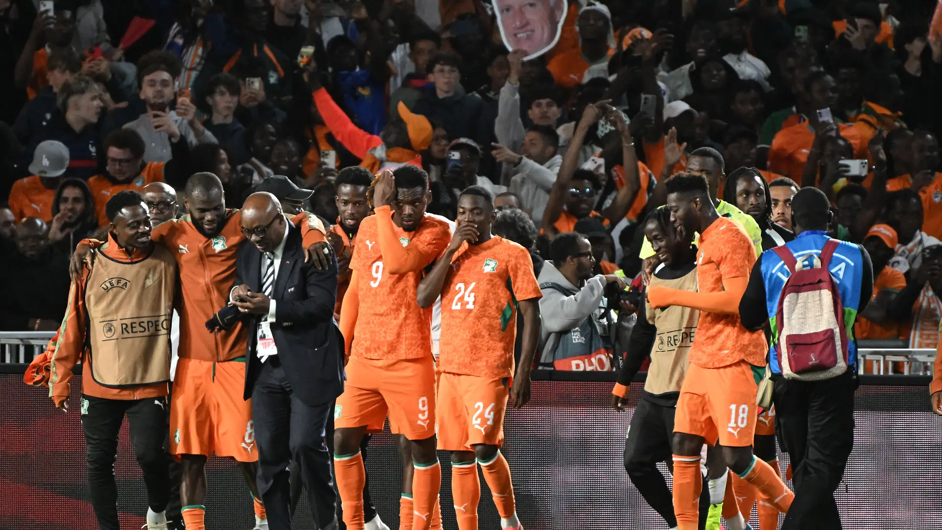 Ivorian players celebrates victory at the end of the friendly match in preparation for the World Cup 2026 between France and Ivory Coast, at La Beaujoire stadium, in Nantes, western France, on June 4, 2026. //SALOM-GOMIS_k065/Credit:Sebastien Salom-Gomis/SIPA/2606050224