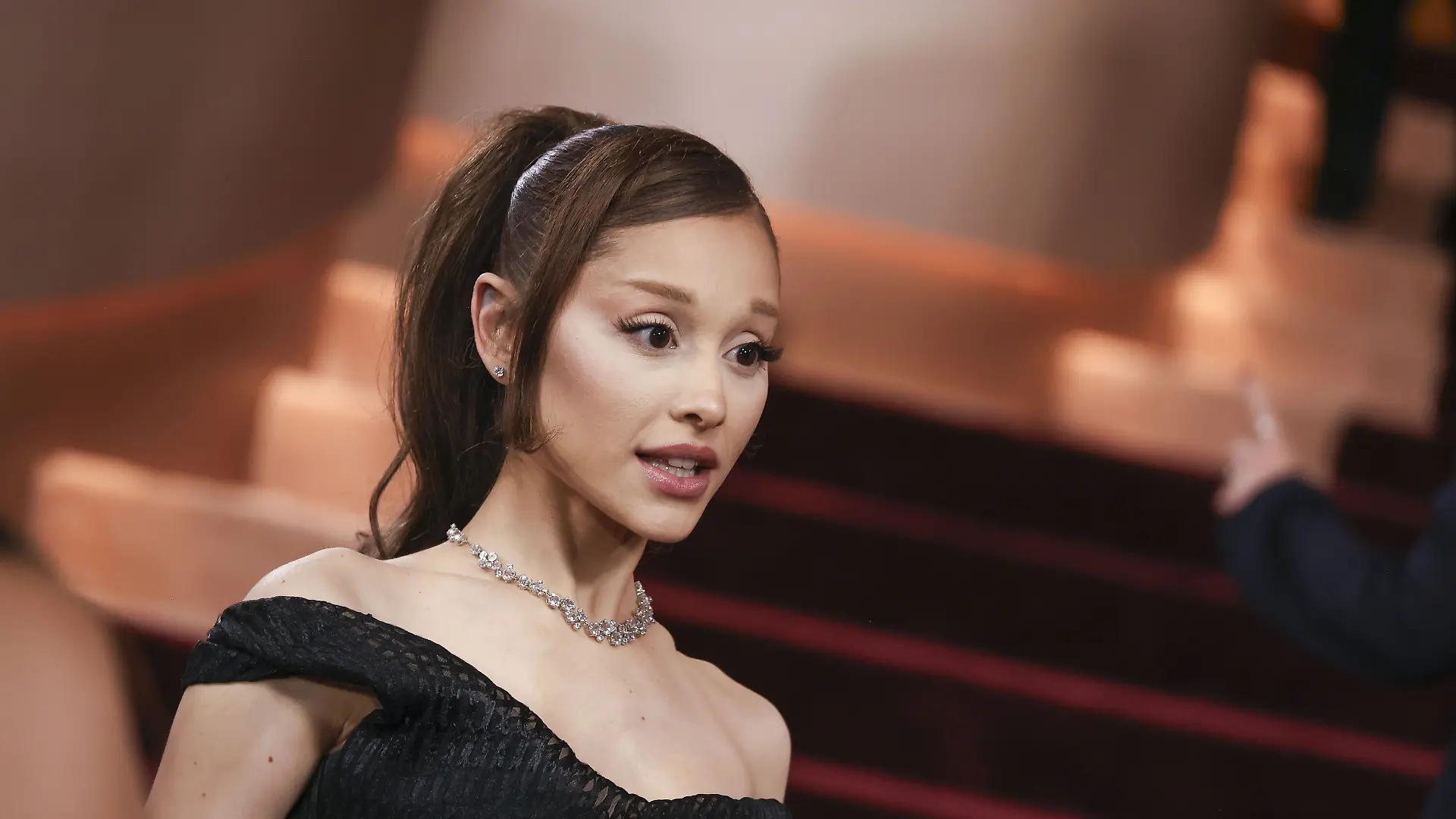 Ariana Grande at arrivals for 83rd Annual Golden Globes - Part 3, Beverly Hilton Hotel, Beverly Hills, CA, January 11, 2026. Photo By: Elizabeth Goodenough/Everett Collection