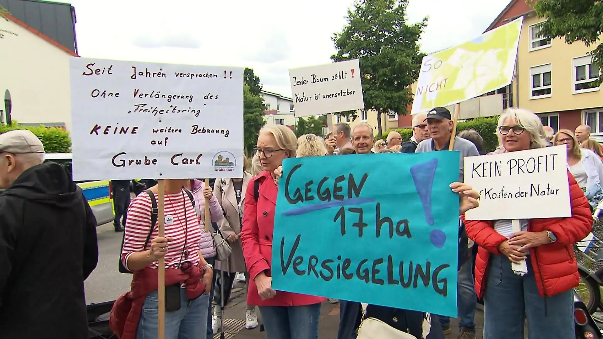 Streit um Wohnraum in Frechen Mehr Menschen oder mehr Natur?