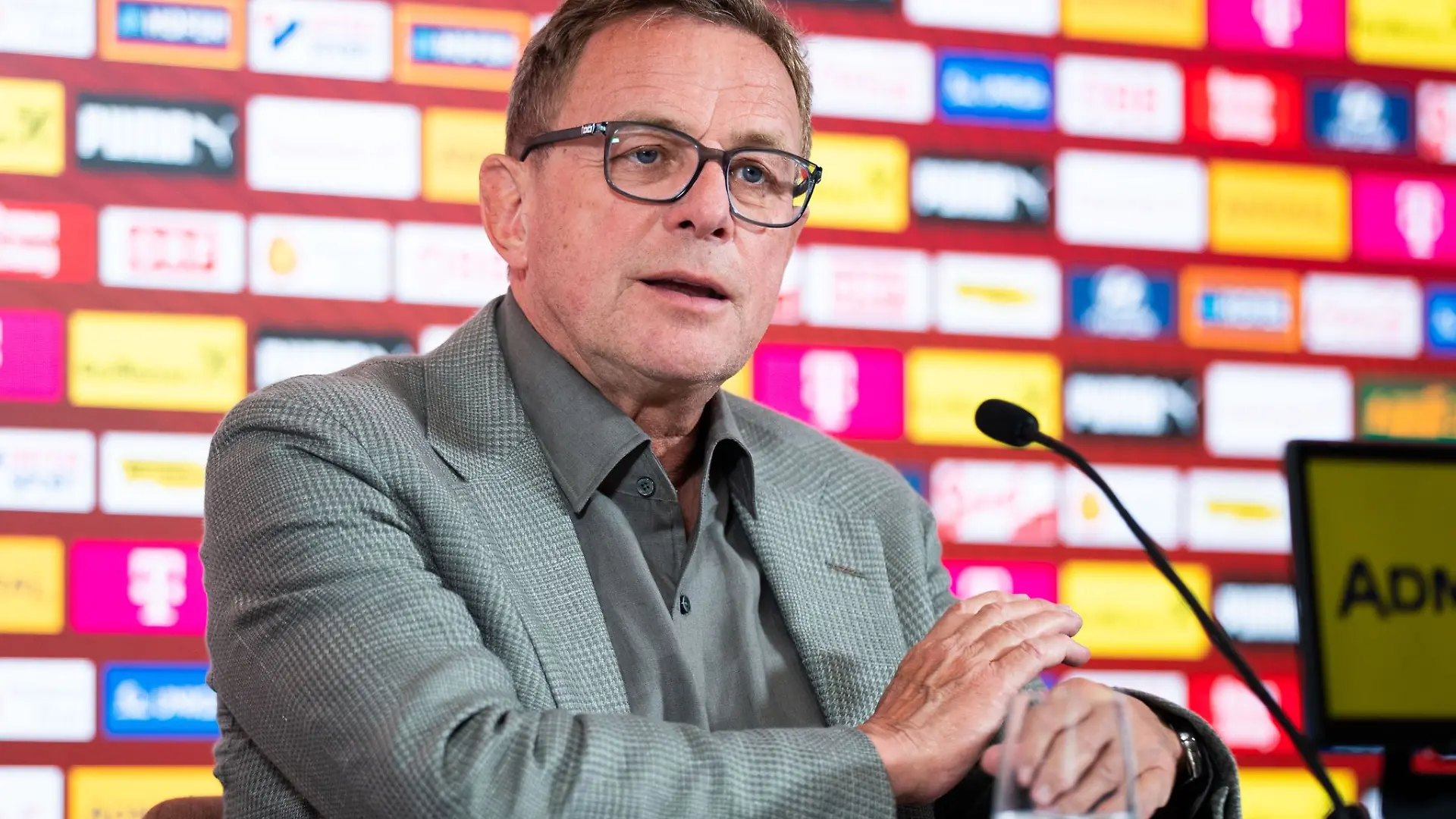 Österreichs Nationaltrainer Ralf Rangnick hat einem Bericht zufolge der AC Mailand abgesagt. (Archivbild)